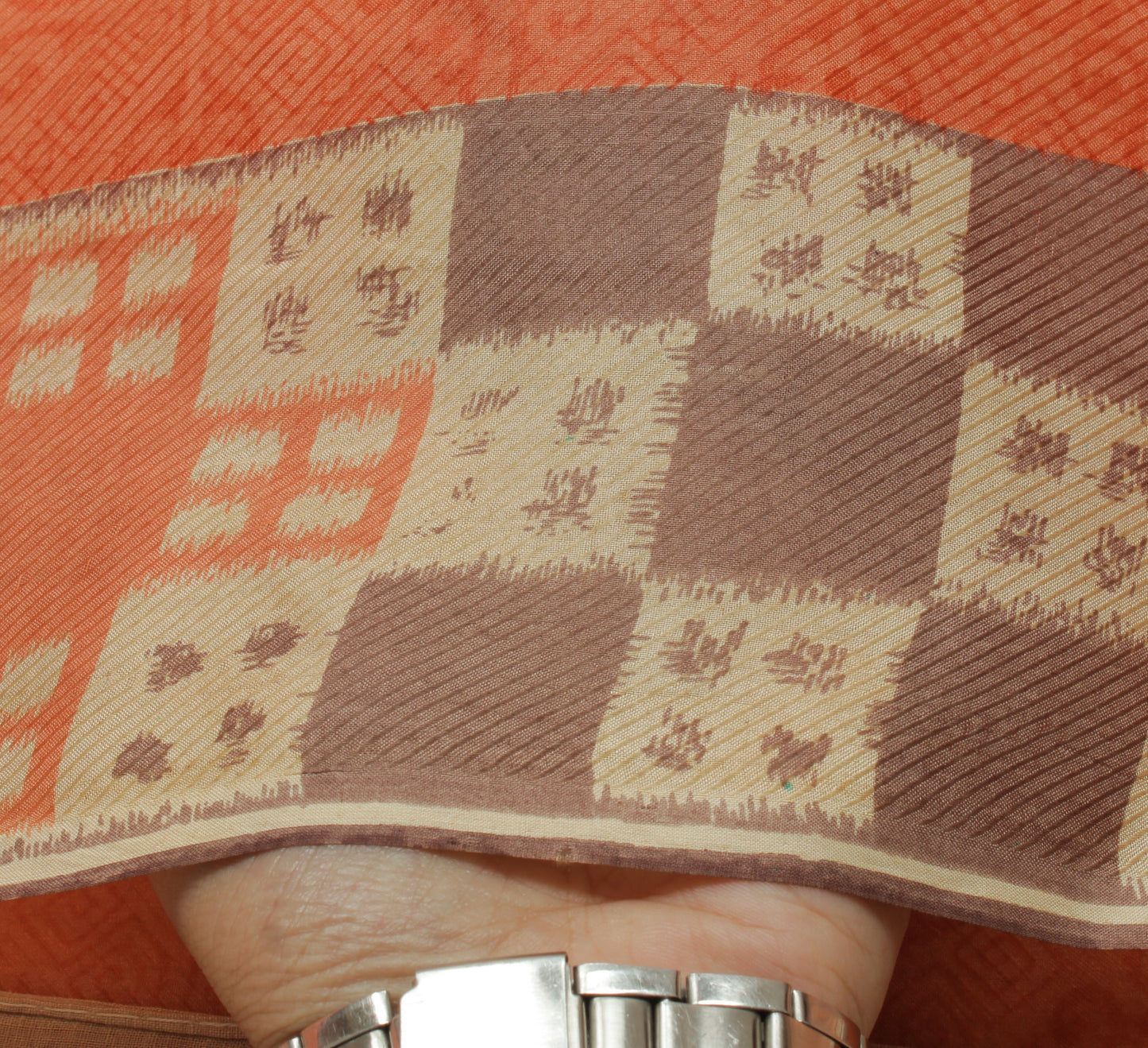 Sushila Vintage Peach Scrap Saree 100% Pure Silk Printed Floral Sari Fabric