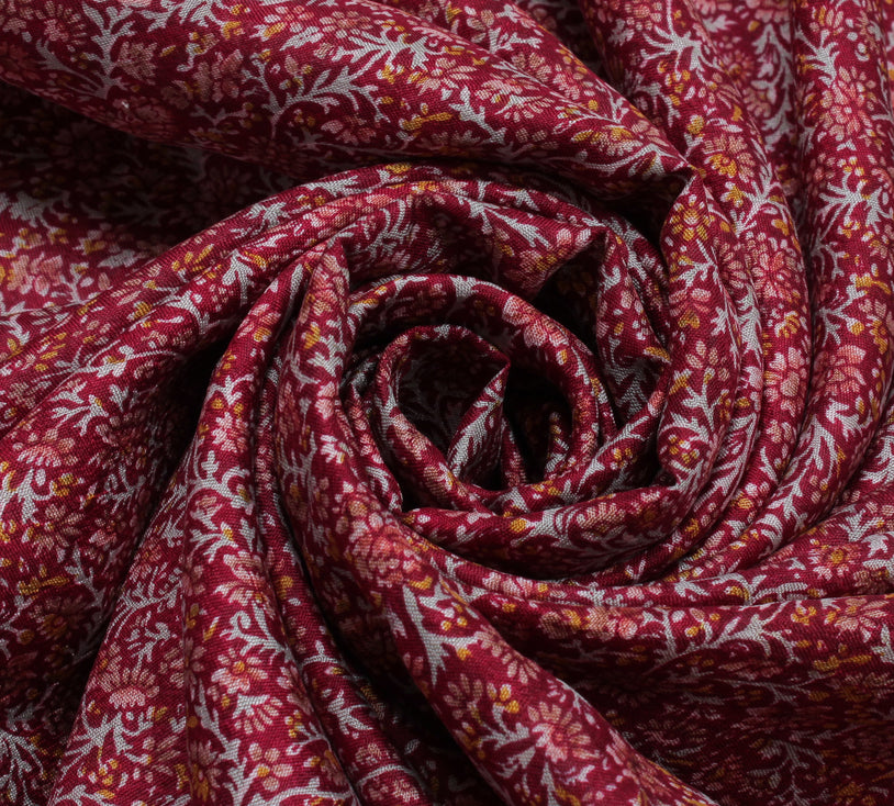 Sushila Vintage Indian Scrap Saree 100% Pure Silk Printed Floral Sari Fabric