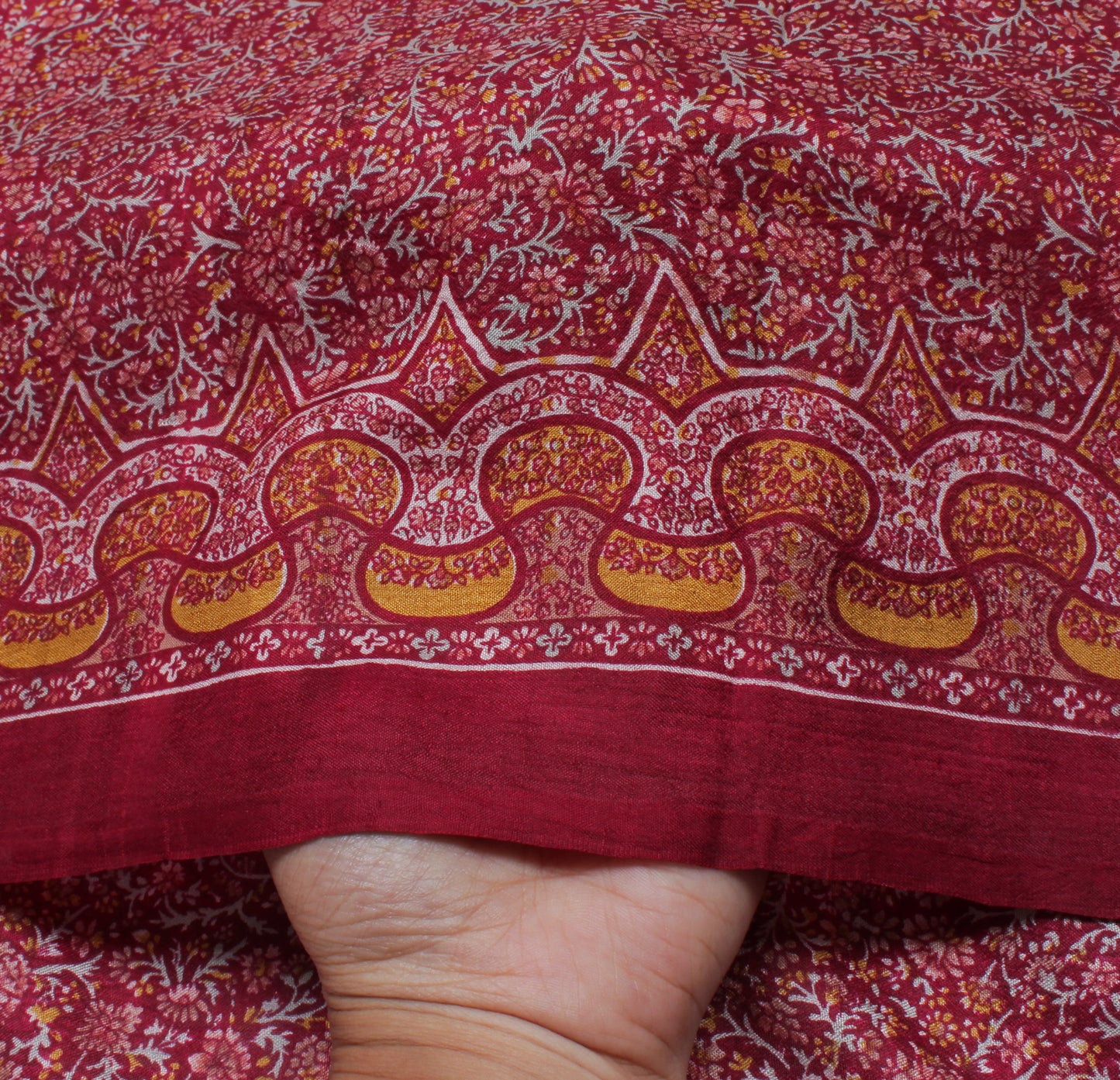 Sushila Vintage Indian Scrap Saree 100% Pure Silk Printed Floral Sari Fabric