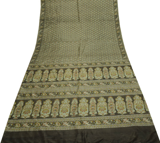 Sushila Vintage Light Green Scrap Sari 100% Pure Silk Printed Floral Sari Fabric