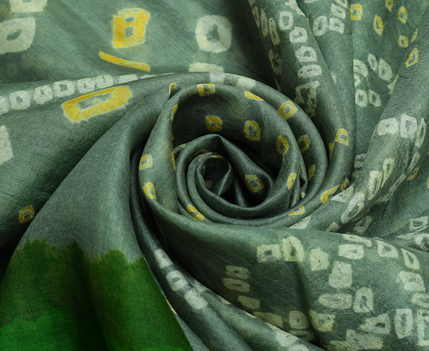 Sushila Vintage Indian Scrap Saree 100% Pure Silk Bandhani Printed Sari Fabric