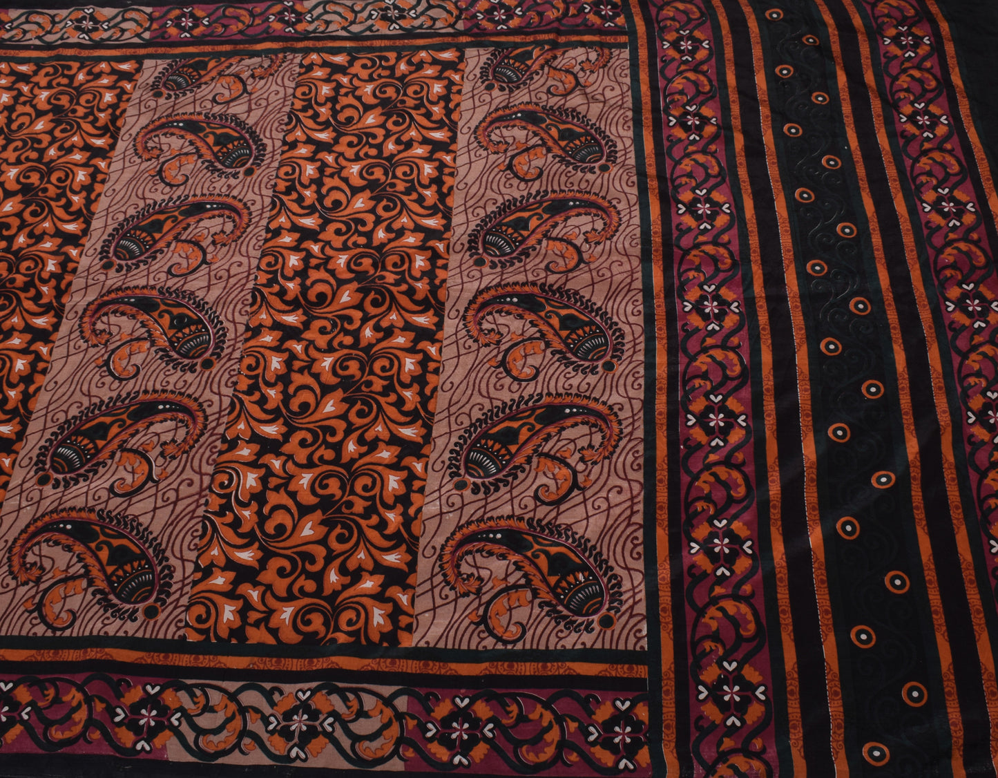 Sushila Vintage Indian Scrap Saree Blend Silk Printed Paisley Sari 5 YD Fabric