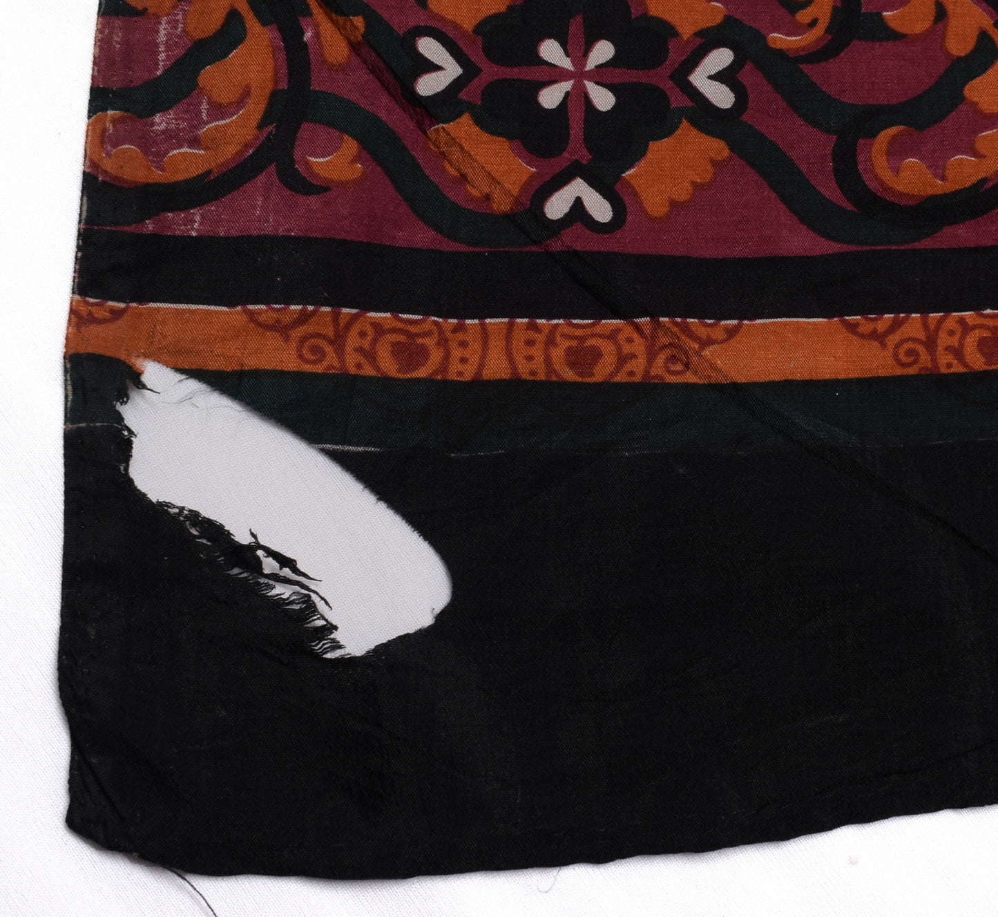 Sushila Vintage Indian Scrap Saree Blend Silk Printed Paisley Sari 5 YD Fabric