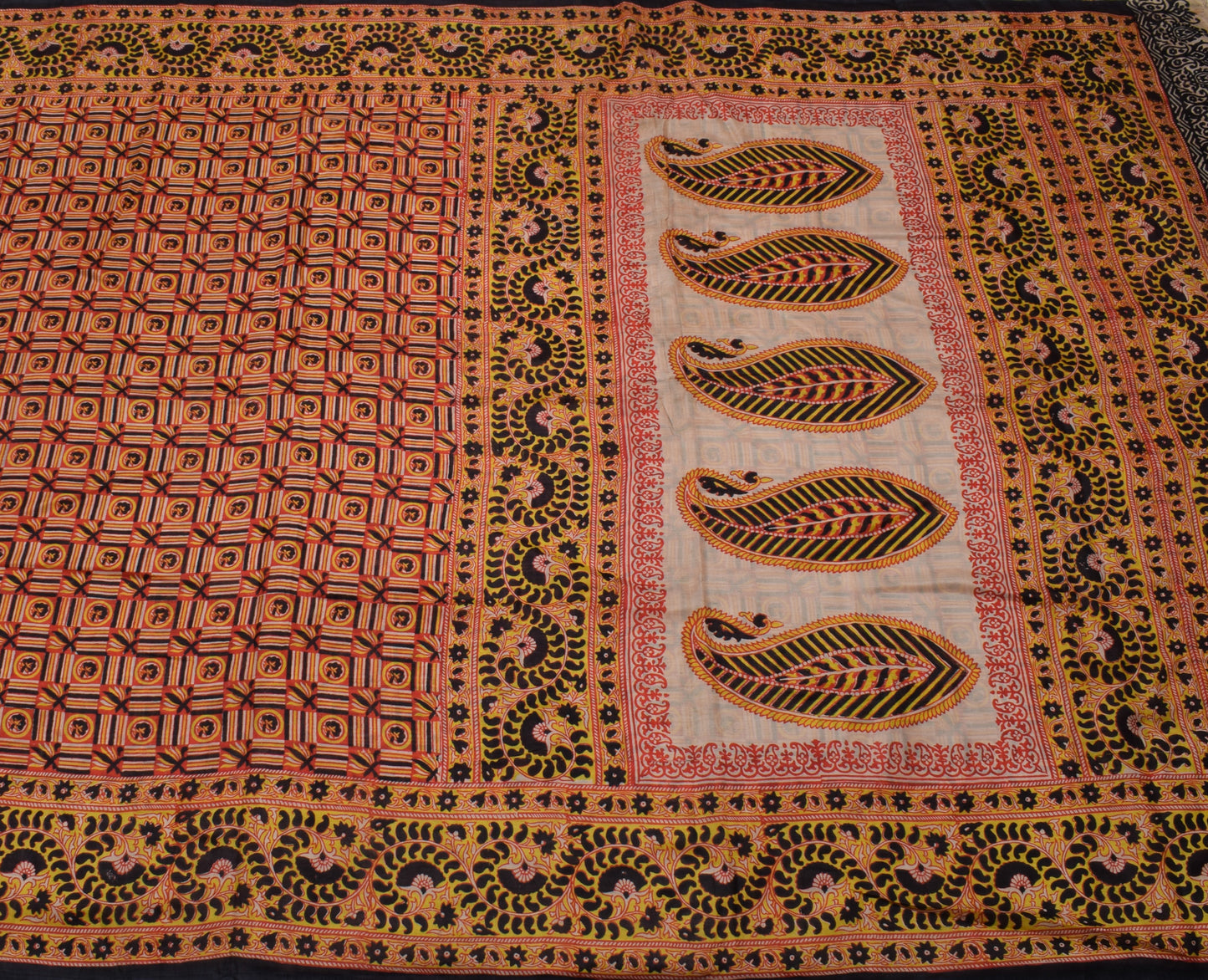 Sushila Vintage Indian Scrap Saree 100% Pure Silk Printed Floral Sari Fabric