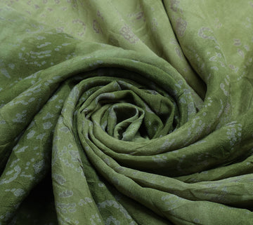 Sushila Vintage Green Scrap Saree 100% Pure Silk Printed 5 Yard Sari Fabric