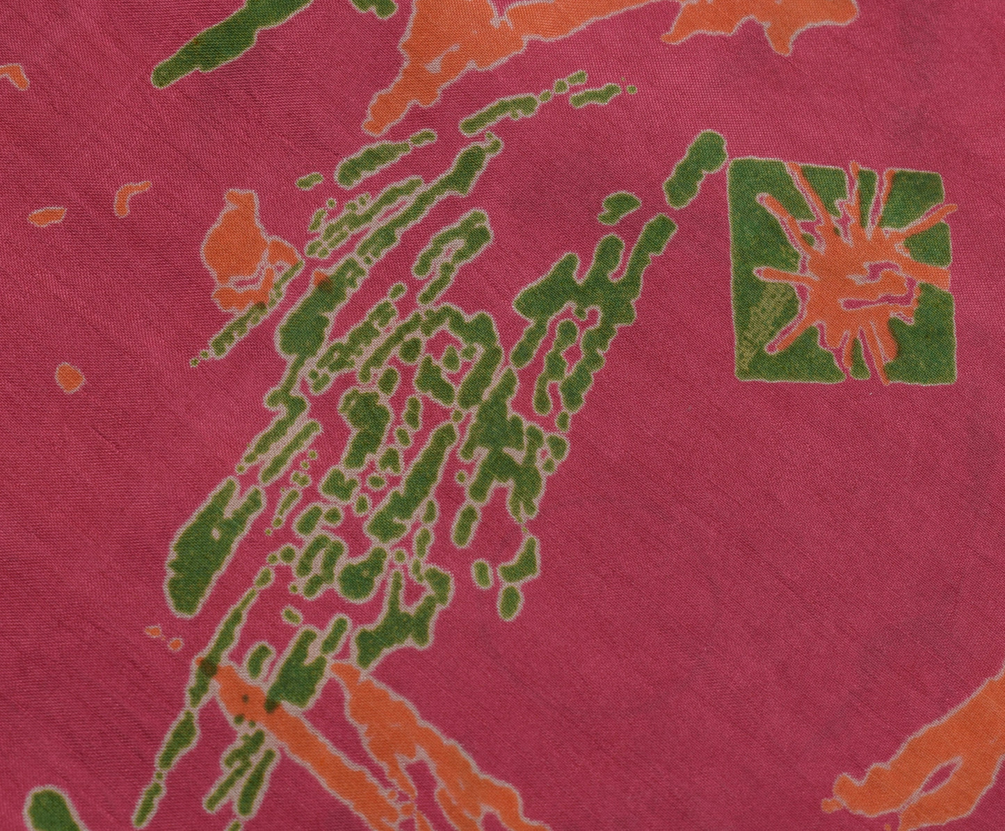 Sushila Vintage Dark Pink Scrap Saree 100% Pure Silk Printed 5 Yard Sari Fabric