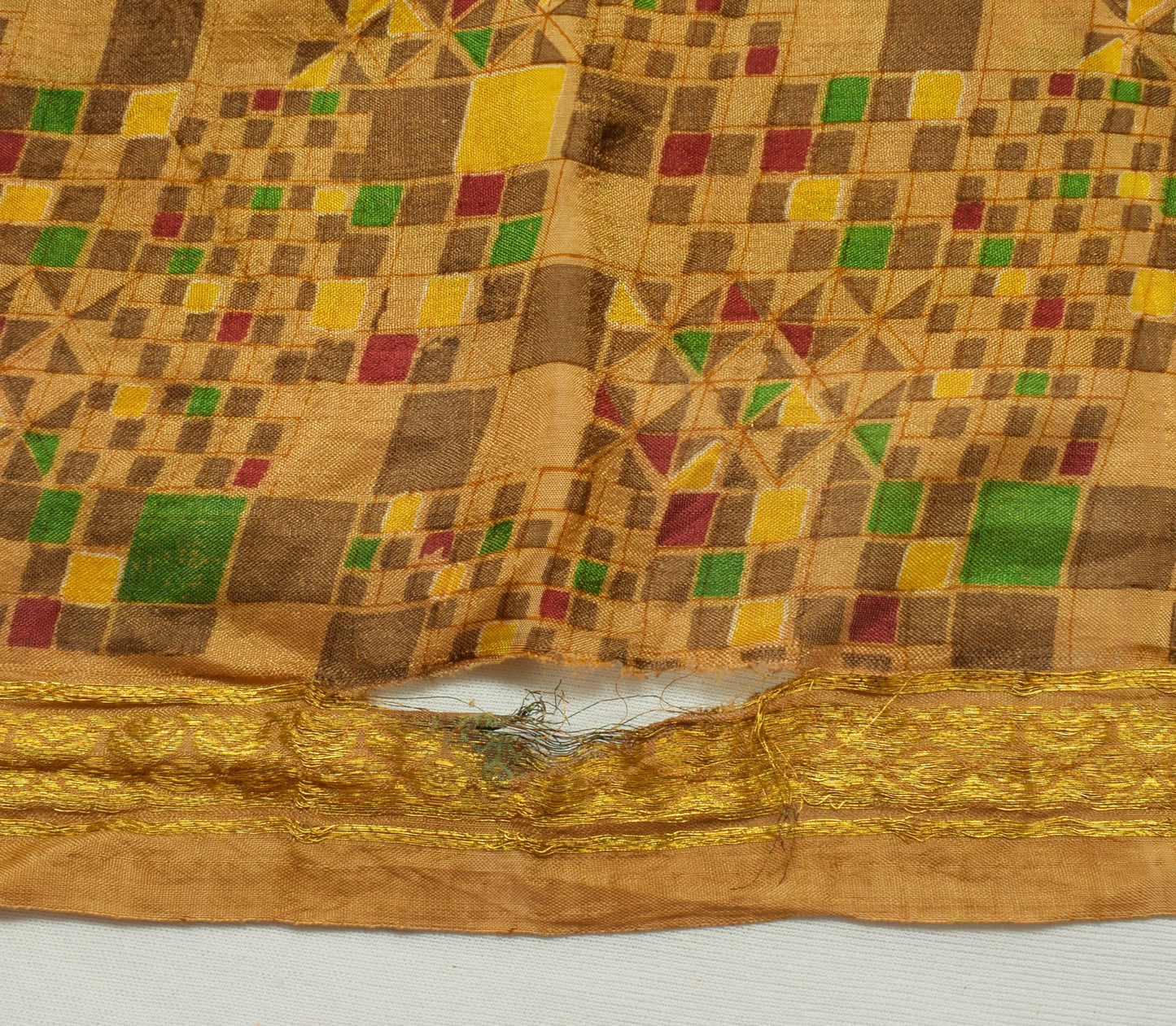 Sushila Vintage Green Scrap Saree 100% Pure Silk Printed 5 Yard Sari Fabric