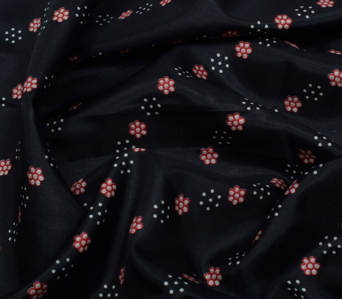 Sushila Vintage Black Scrap Saree Blend Silk Printed Floral 5 Yard Sari Fabric