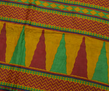 Sushila Vintage Green Scrap Saree 100% Pure Silk Printed Zig-Zag Sari Fabric