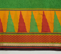 Sushila Vintage Green Scrap Saree 100% Pure Silk Printed Zig-Zag Sari Fabric