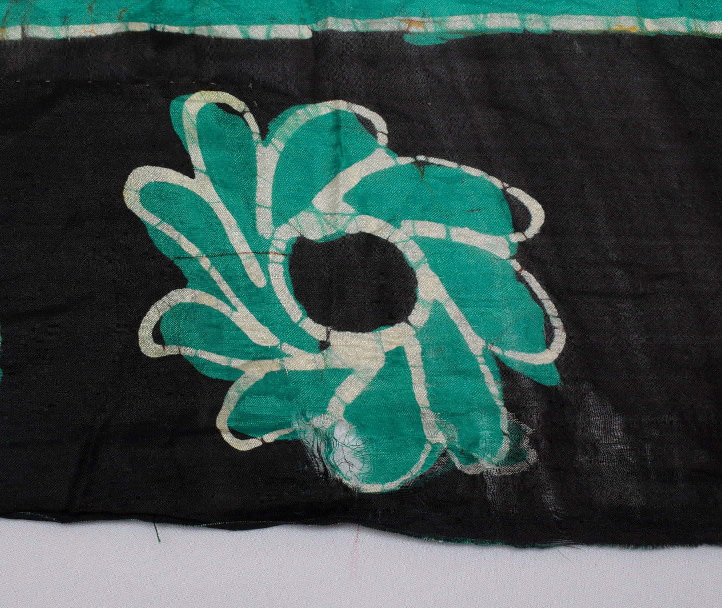 Sushila Vintage Teal Green Scrap Saree 100% Pure Silk Printed Sari Craft Fabric