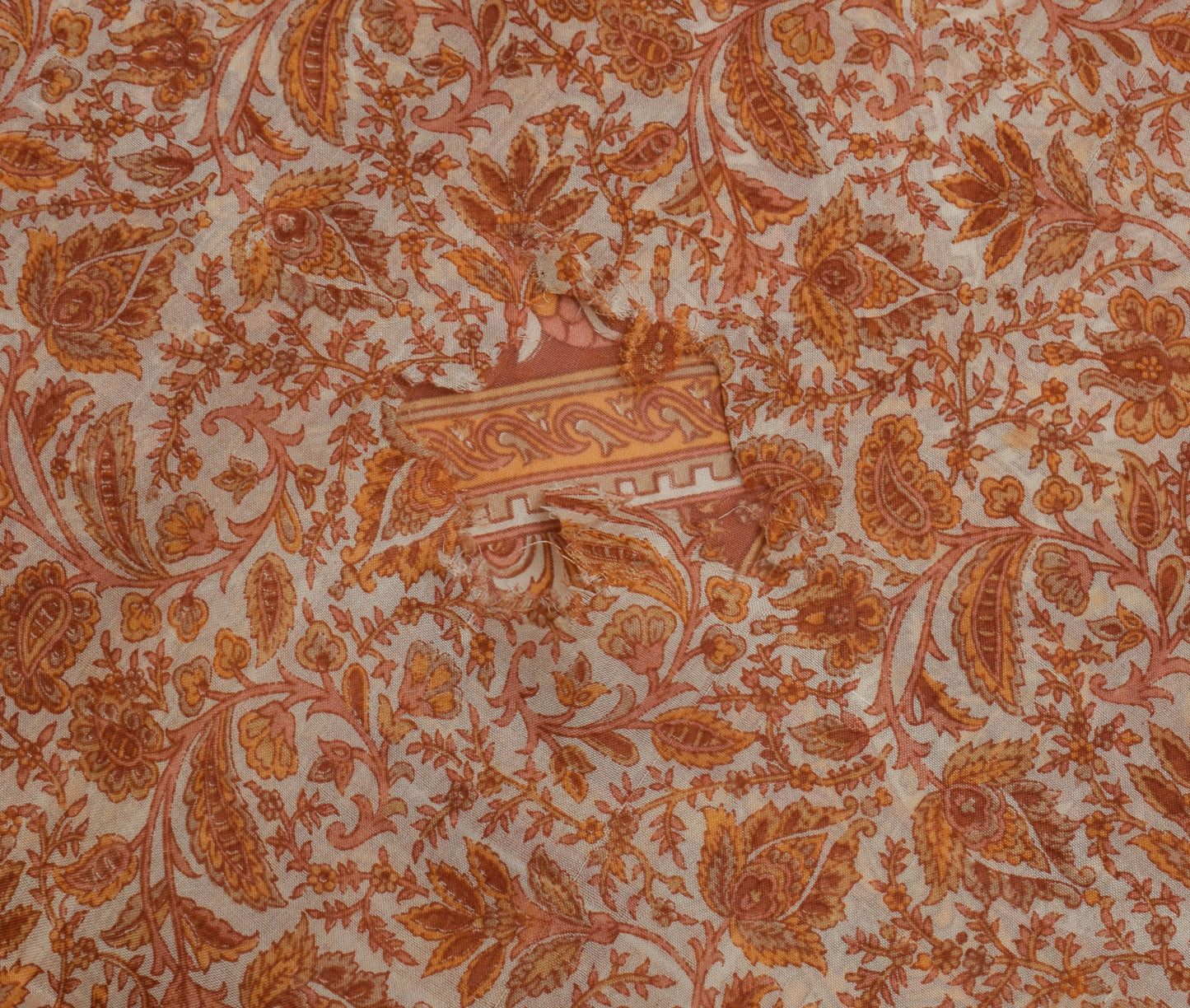 Sushila Vintage White Scrap Saree 100% Pure Silk Printed Floral Sari Fabric