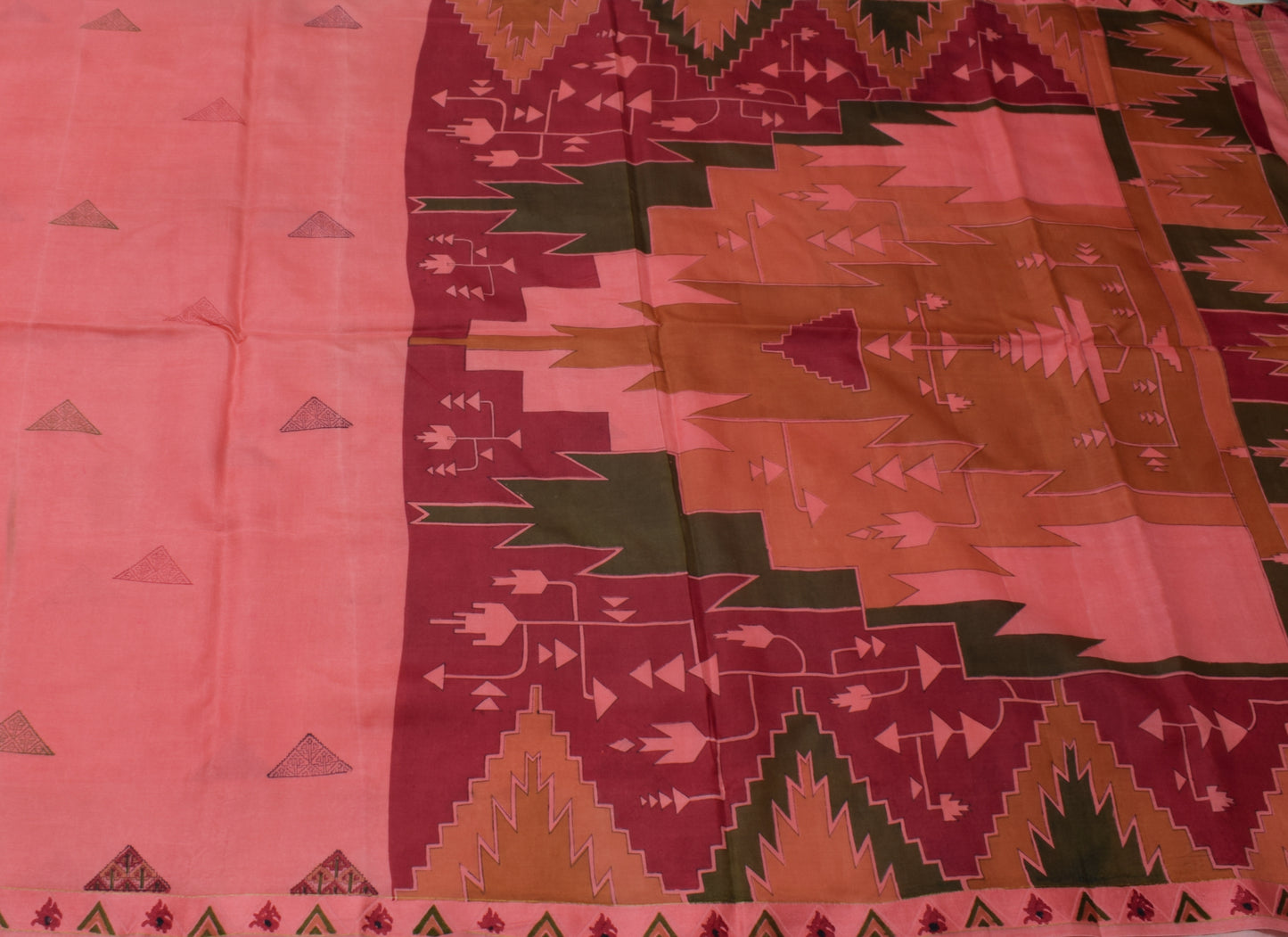 Sushila Vintage Peach Indian Scrap Saree 100% Pure Silk Printed Sari Fabric