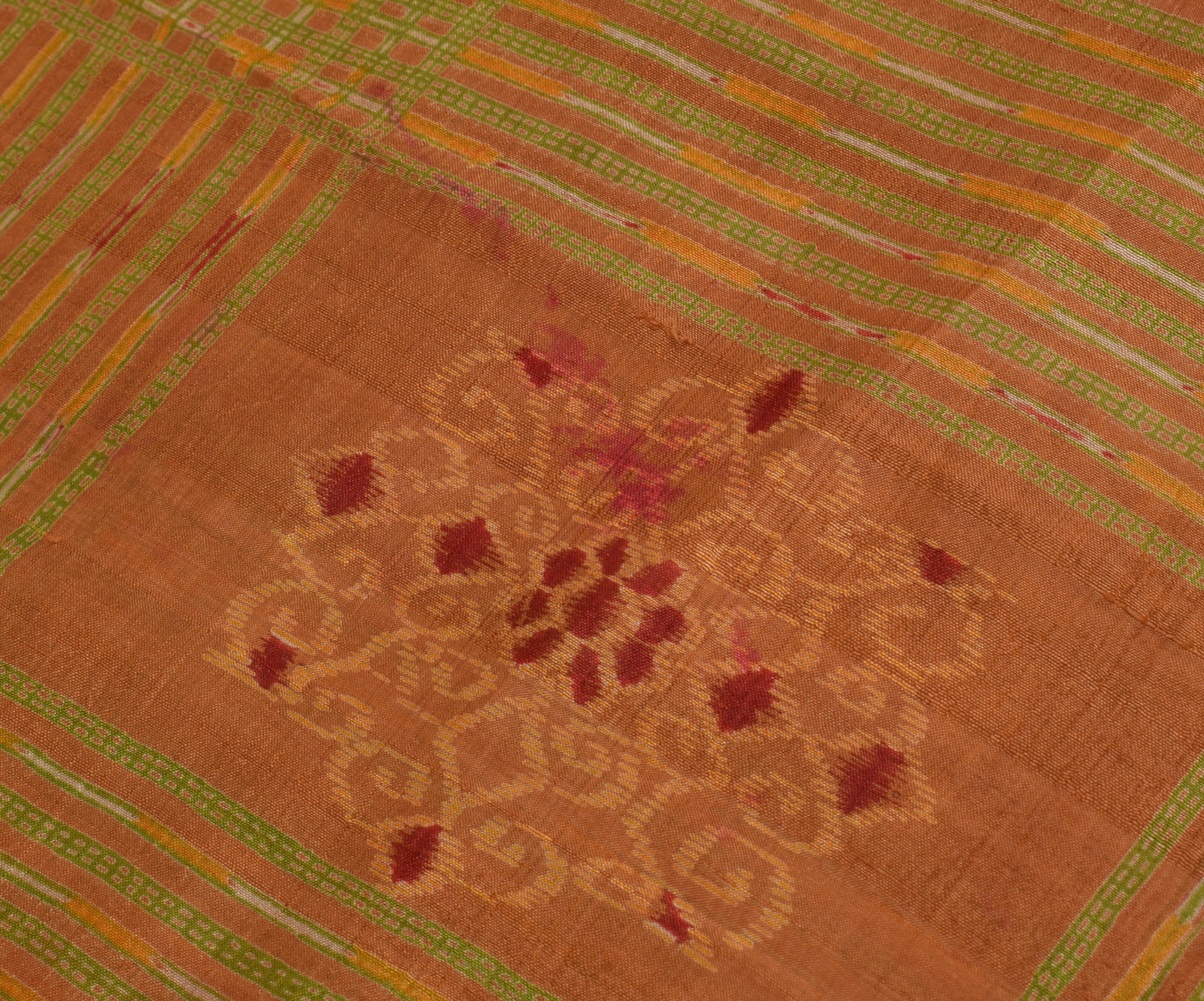 Sushila Vintage Indian Scrap Saree 100% Pure Silk Printed Floral Sari Fabric