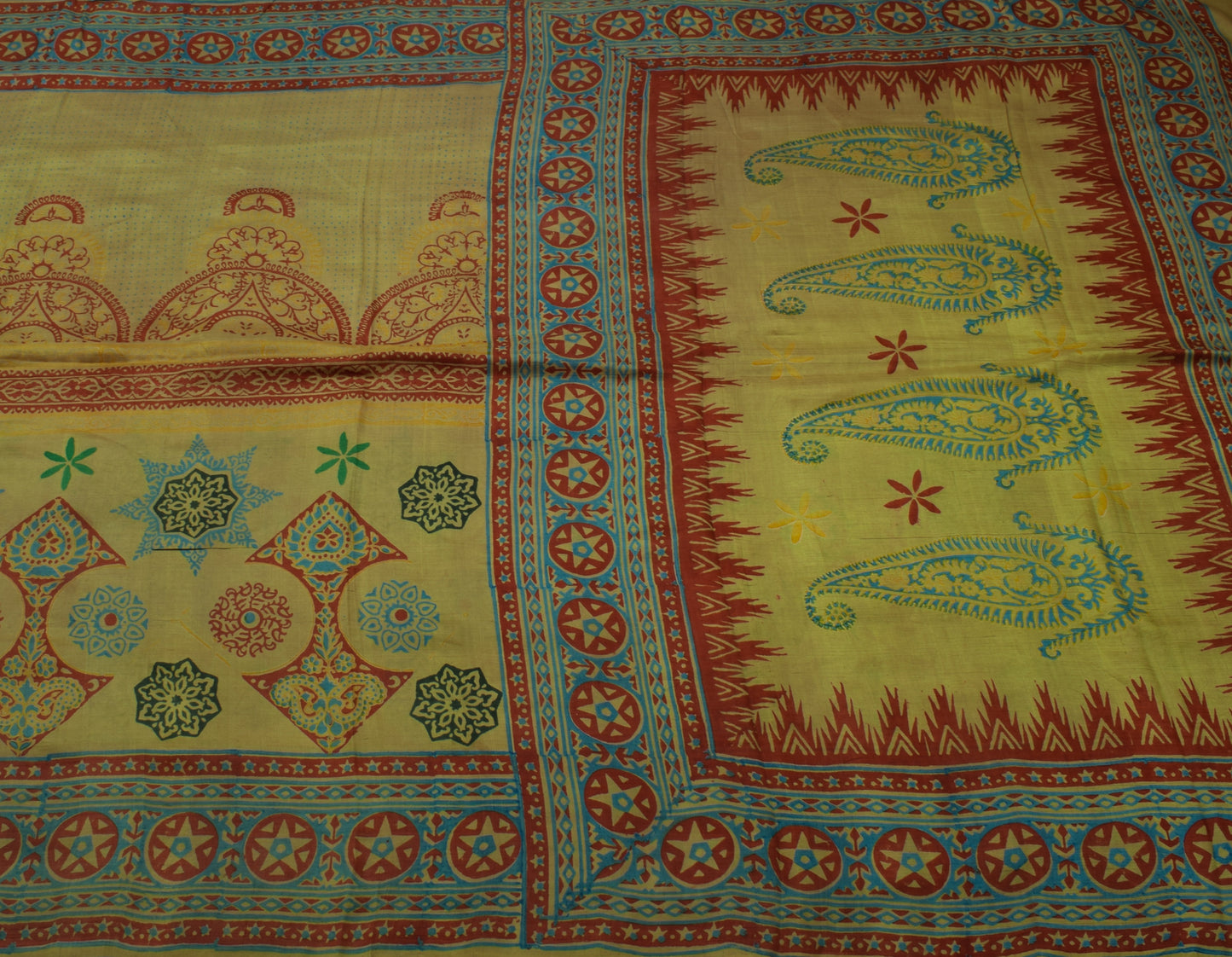 Sushila Vintage Green Scrap Saree 100% Pure Silk Printed Floral Sari Fabric