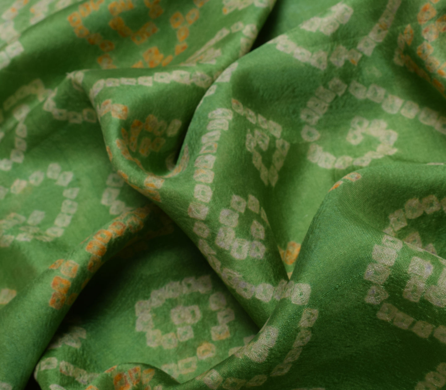 Sushila Vintage Green Scrap Saree 100% Pure Silk Bandhani Printed Sari Fabric