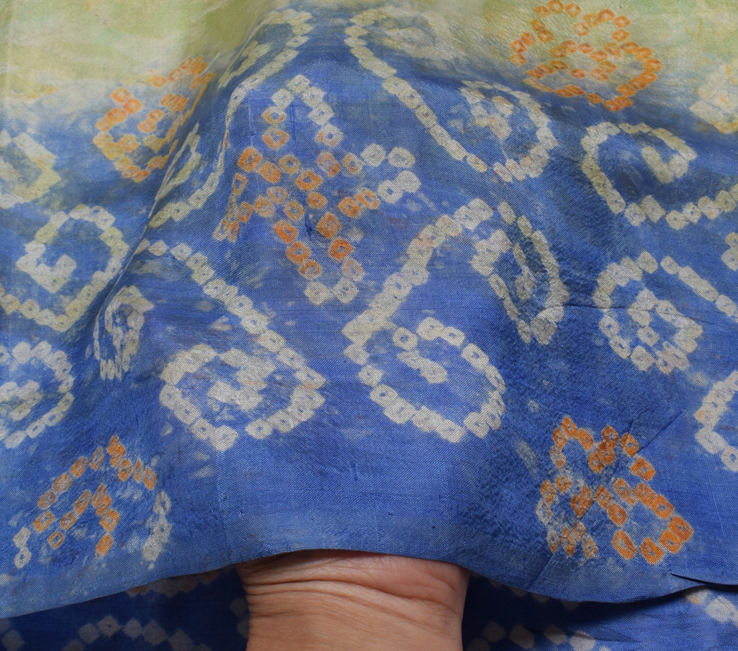 Sushila Vintage Green Scrap Saree 100% Pure Silk Bandhani Printed Sari Fabric