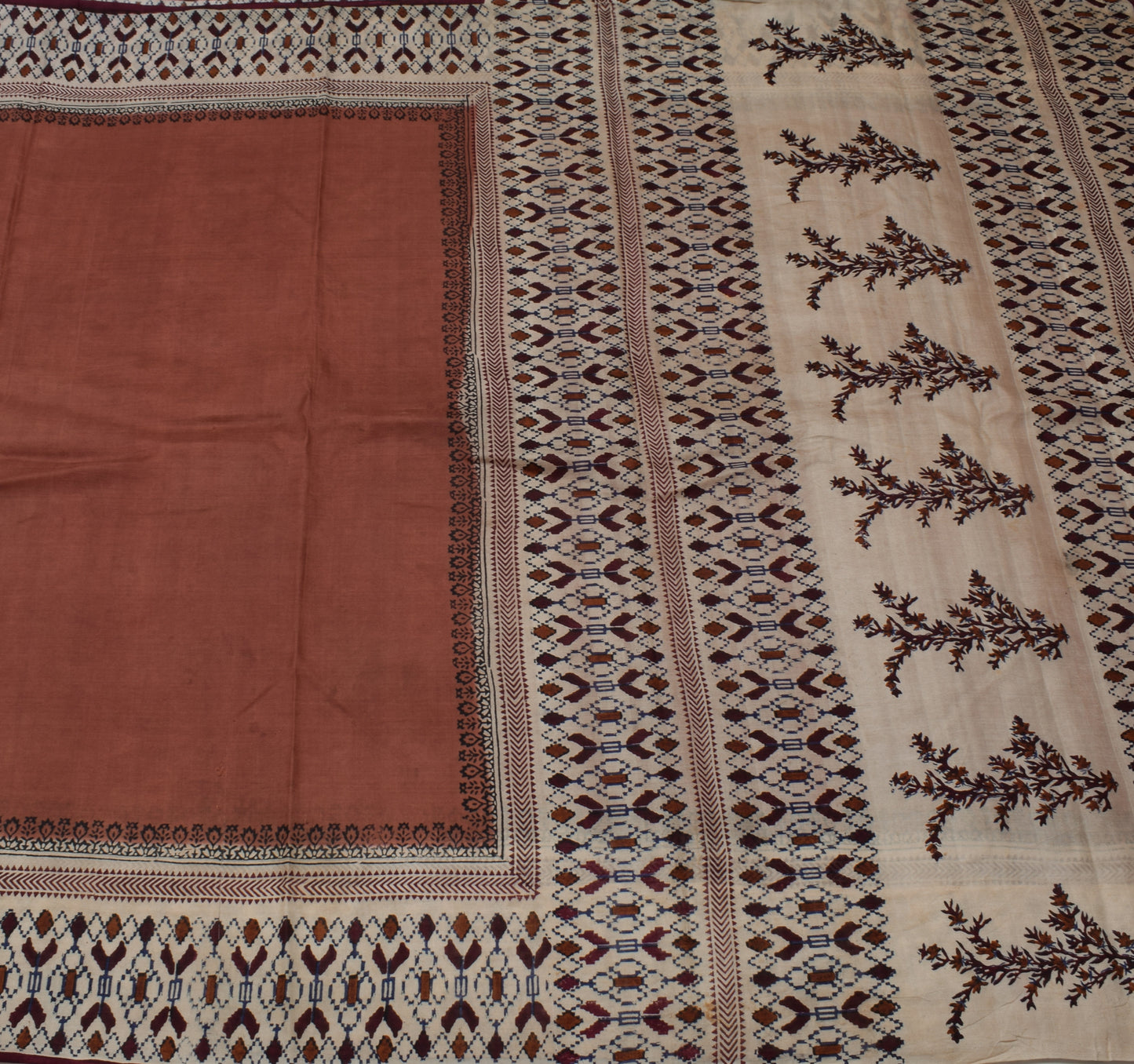 Sushila Vintage Brown Scrap Saree 100% Pure Silk Printed Sari 5 YD Craft  Fabric
