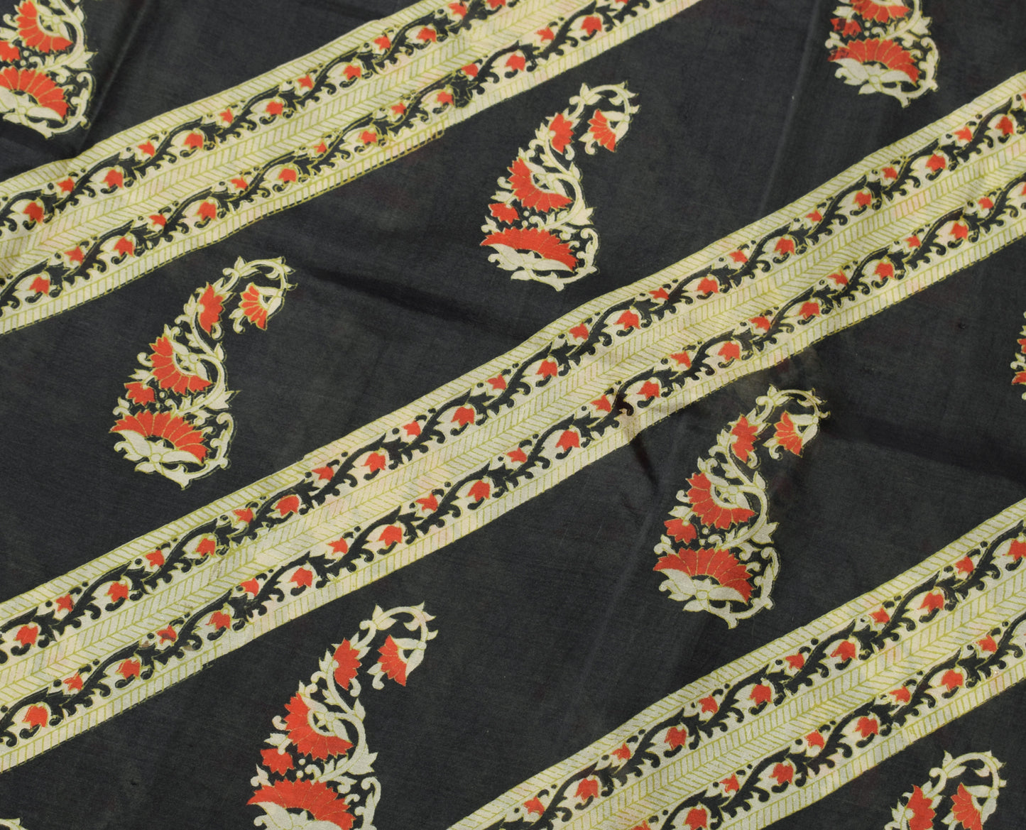 Sushila Vintage Black Scrap Saree 100% Pure Silk Printed Pailsey Sari Fabric