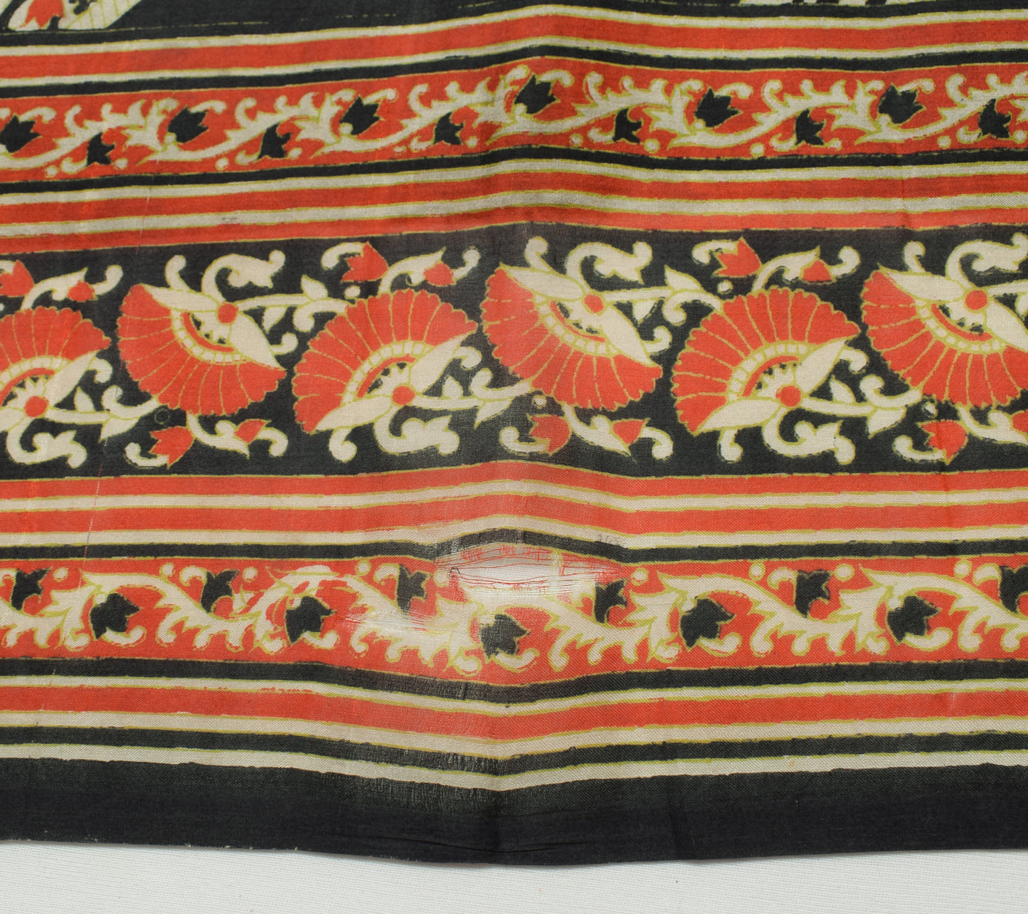 Sushila Vintage Black Scrap Saree 100% Pure Silk Printed Pailsey Sari Fabric
