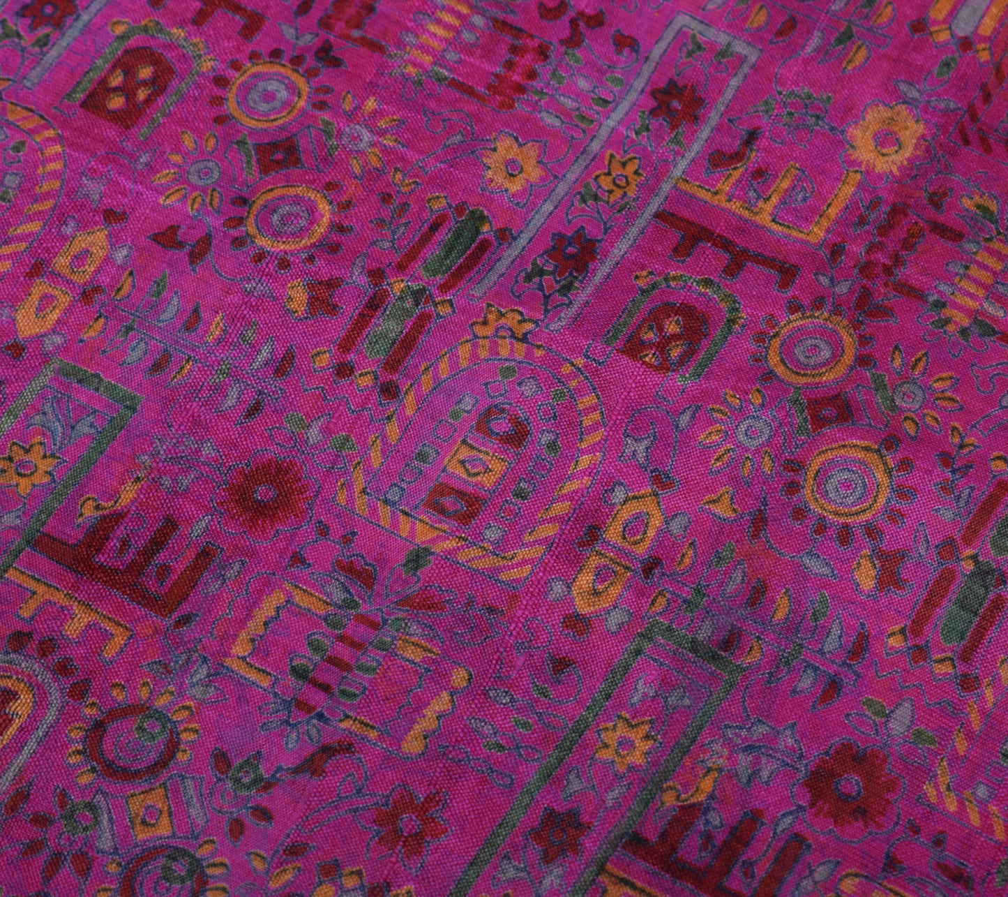 Sushila Vintage Magenta Scrap Saree 100% Pure Silk Printed Floral Sari Fabric