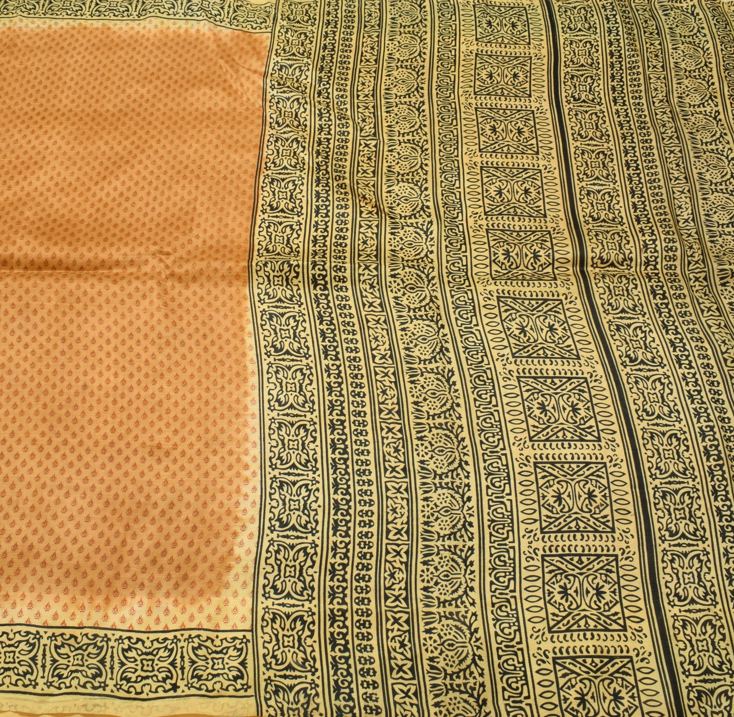 Sushila Vintage Brown Scrap Saree 100% Pure Silk Printed Sari 5 YD Craft Fabric