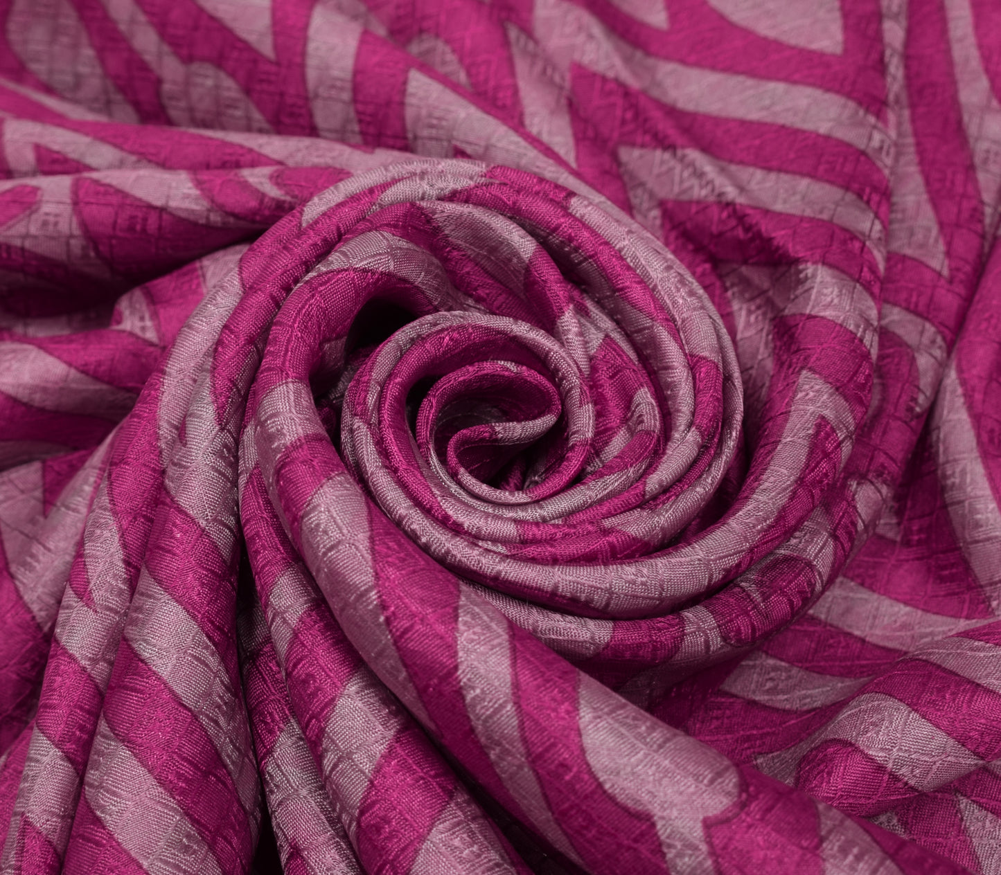 Sushila Vintage Magenta Scrap Saree 100% Pure Silk Printed Zig-Zag Sari Fabric