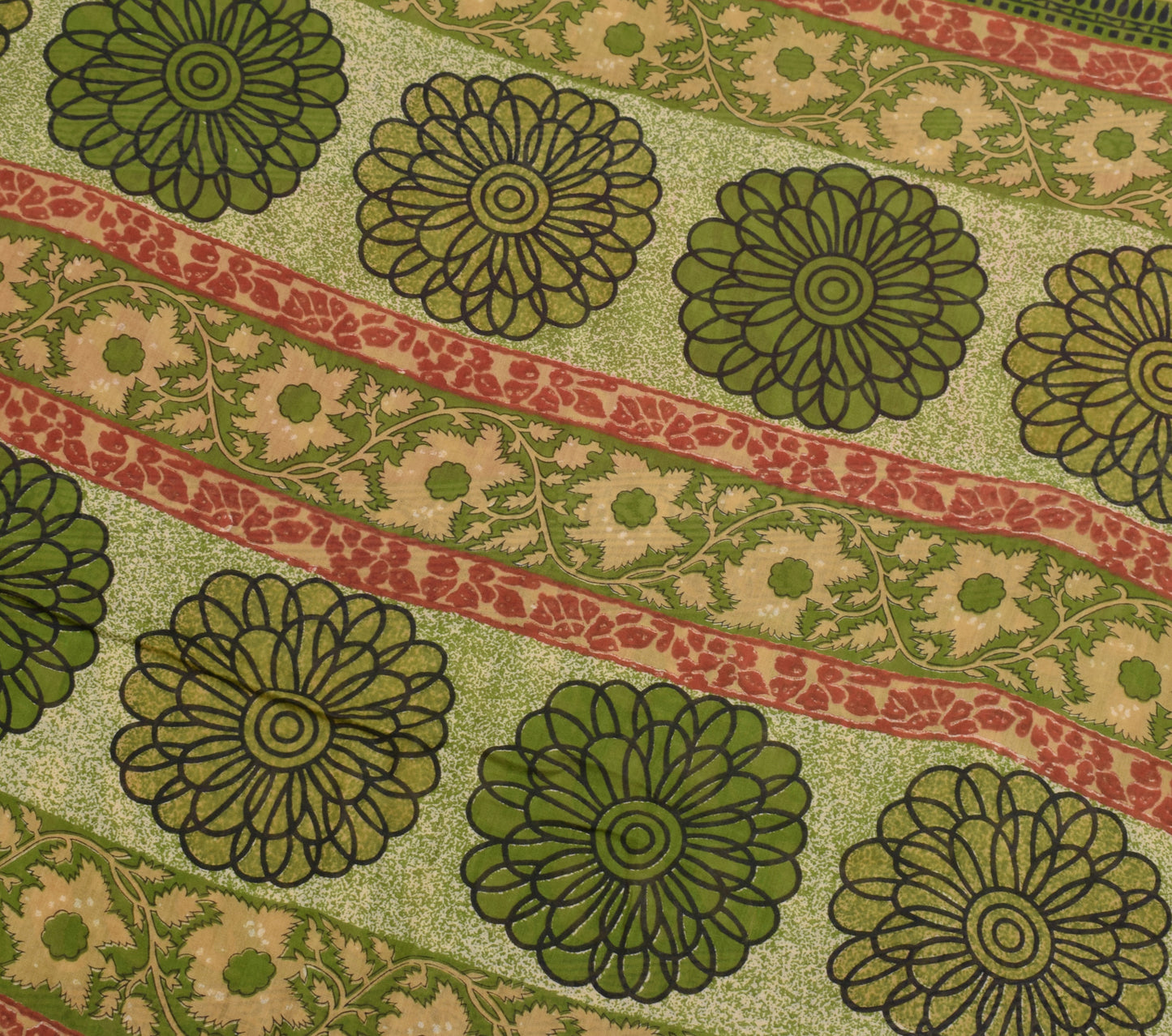 Sushila Vintage Green Scrap Saree 100% Pure Cotton Printed Floral Sari Fabric