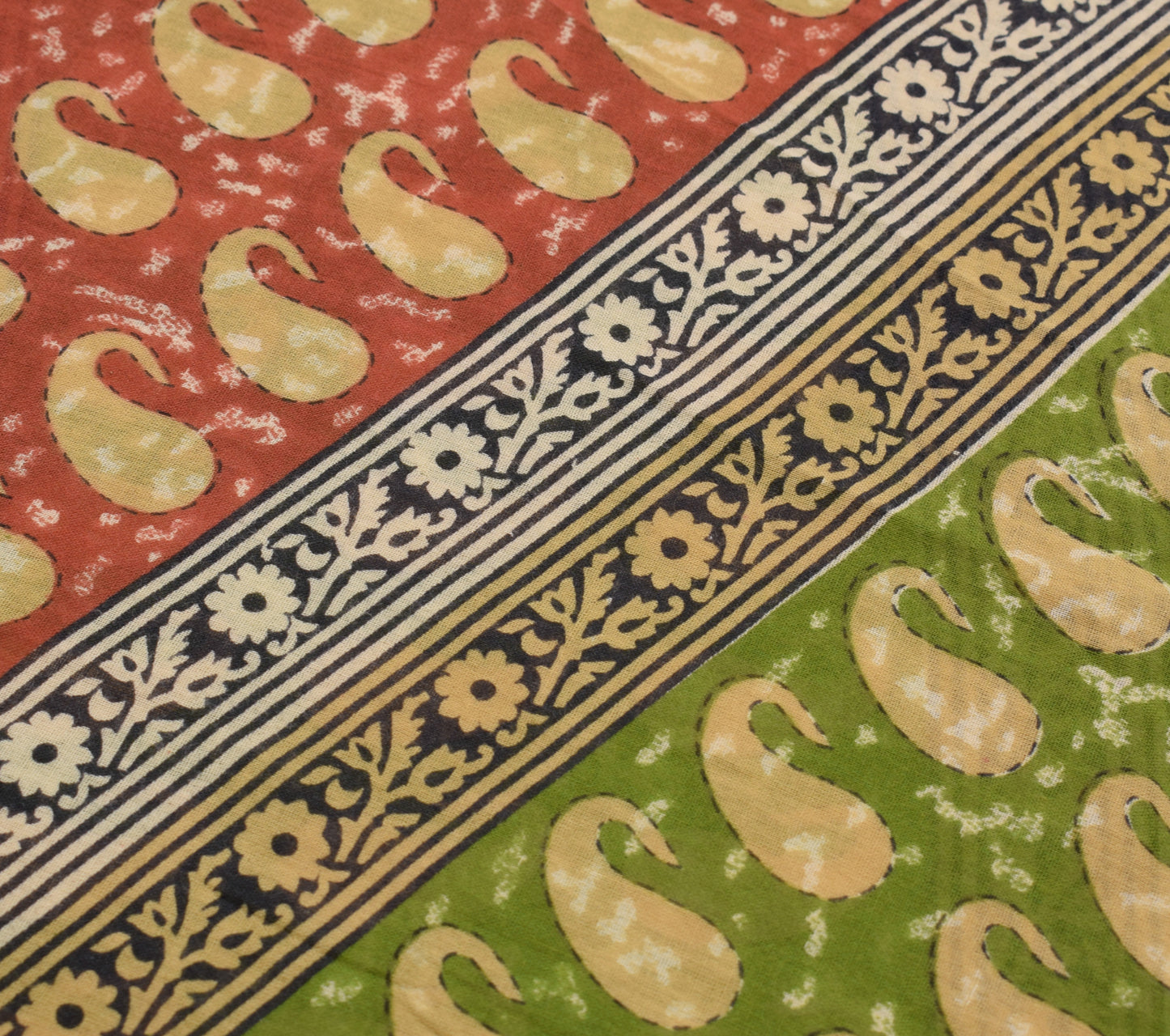 Sushila Vintage Green Scrap Saree 100% Pure Cotton Printed Floral Sari Fabric