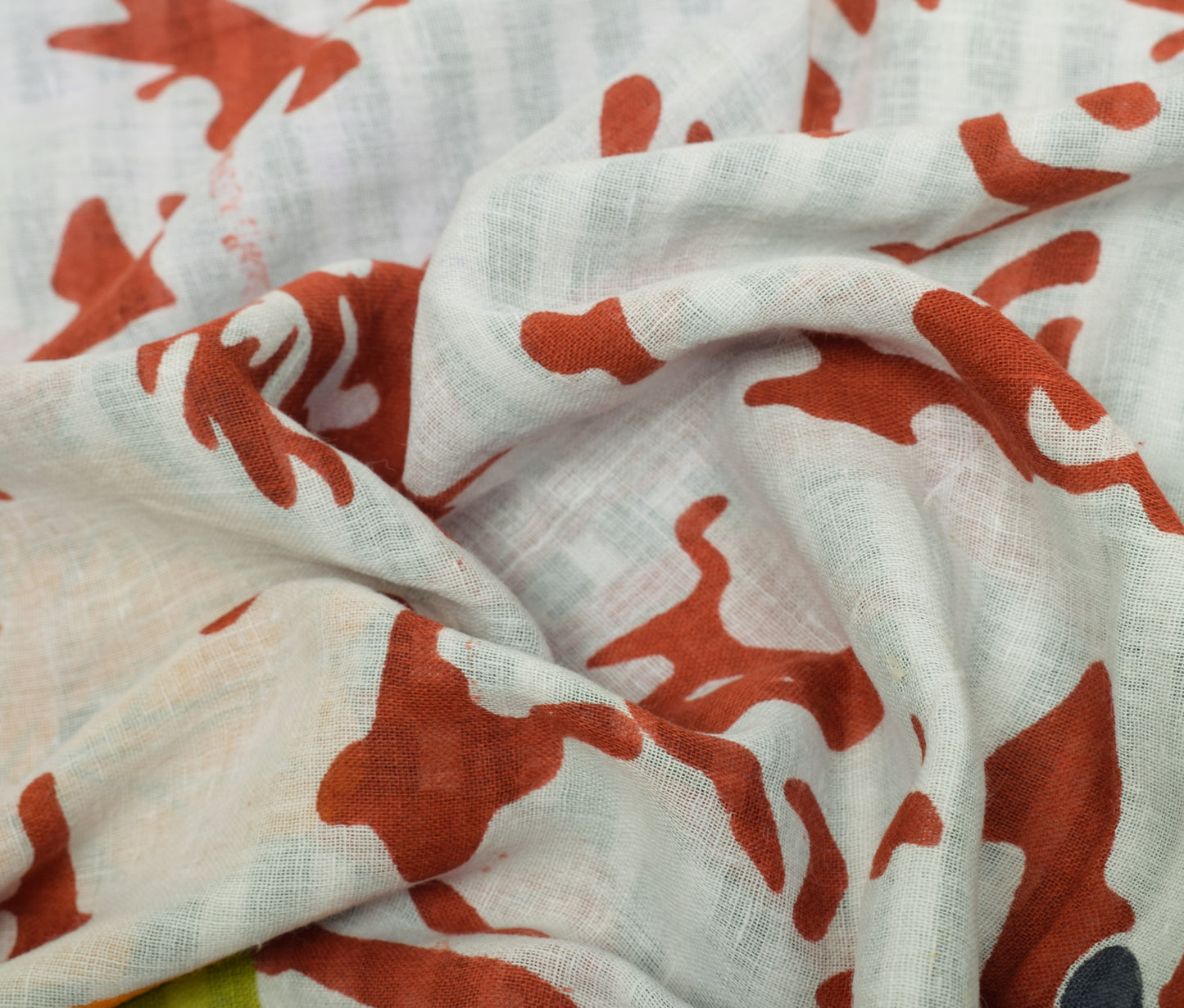 Sushila Vintage White Scrap Saree 100% Pure Cotton Printed Sari 5YD Craft Fabric