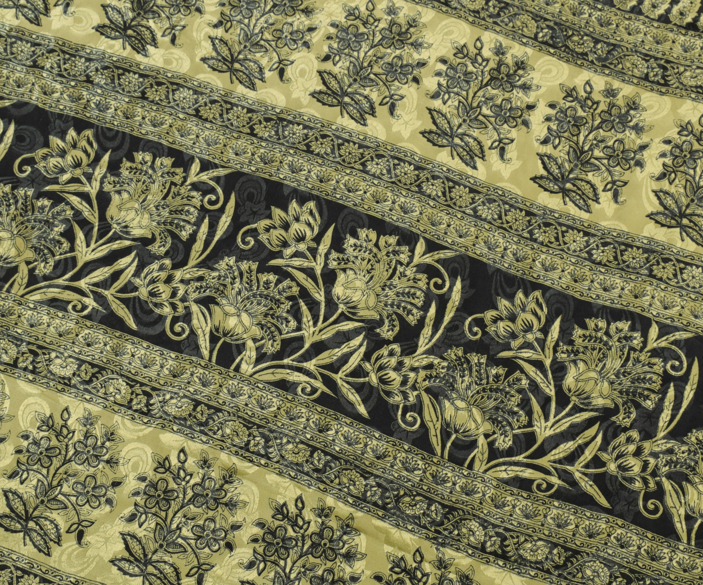 Sushila Vintage Green Scrap Saree Blend Crepe Silk Printed Floral Sari Fabric
