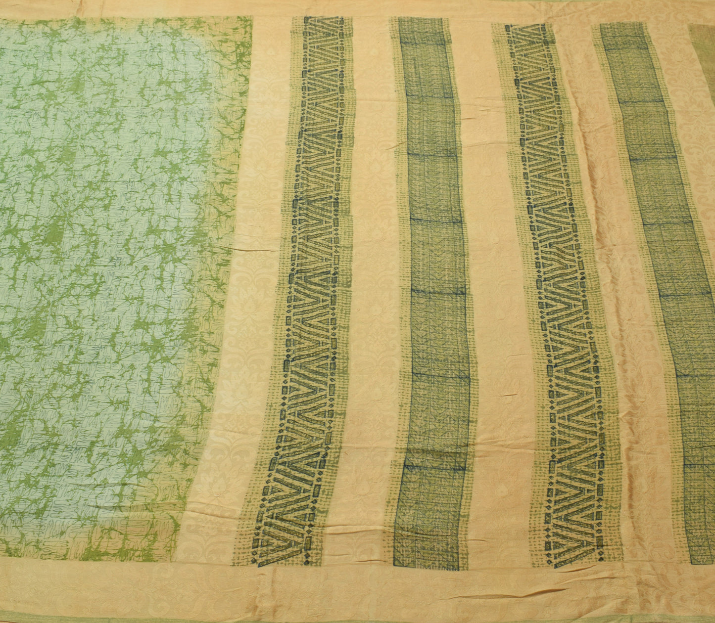 Sushila Vintage Green Scrap Saree 100%Pure Chiffon Silk Printed Soft Sari Fabric