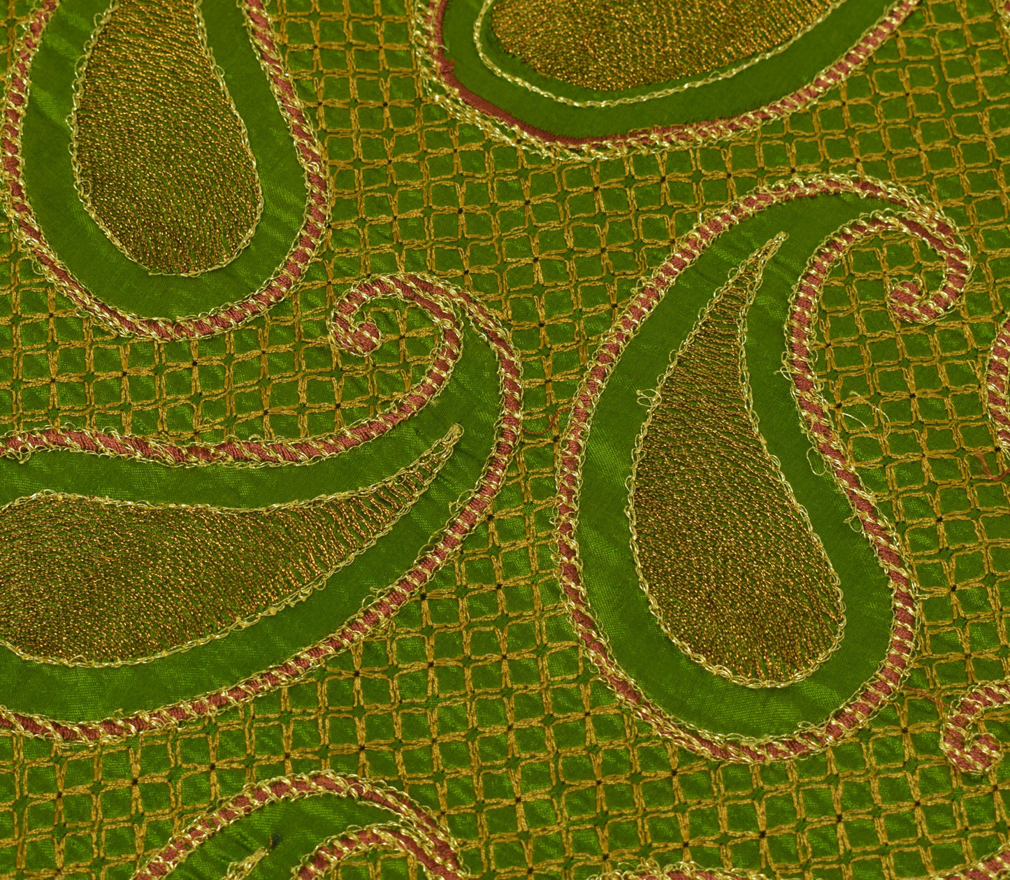 Sushila Vintage Green Saree 100% Pure Silk Embroidered Paisley Sari Craft Fabric