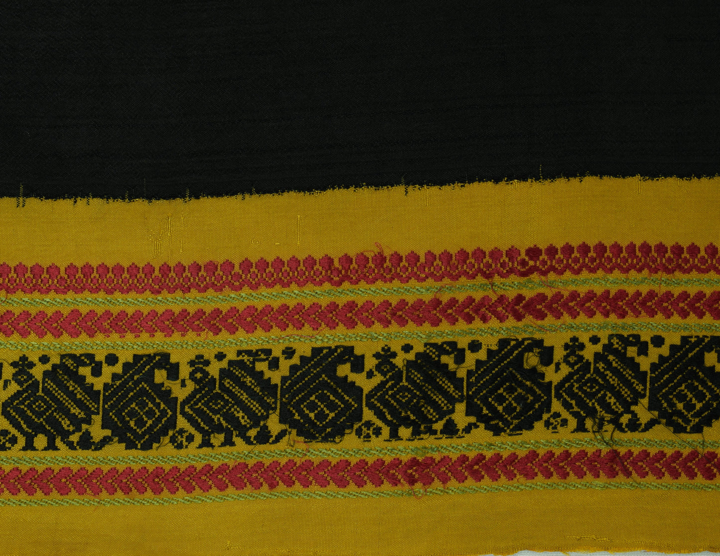 Sushila Vintage Black Saree Handwoven Peacock Border Pallu Pure Silk Sari Fabric