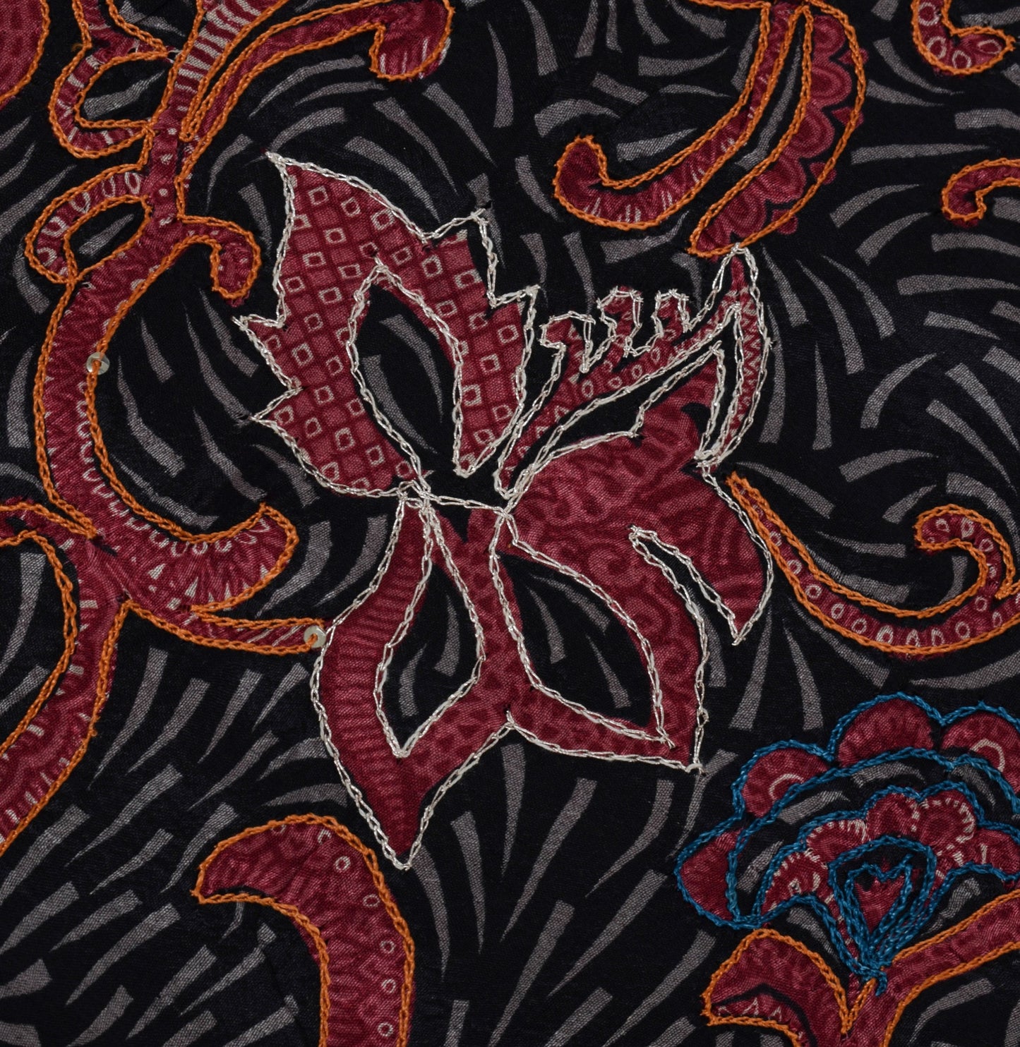 Sushila Vintage Black Saree 100% Pure Silk Printed & Embroidered Sari Fabric