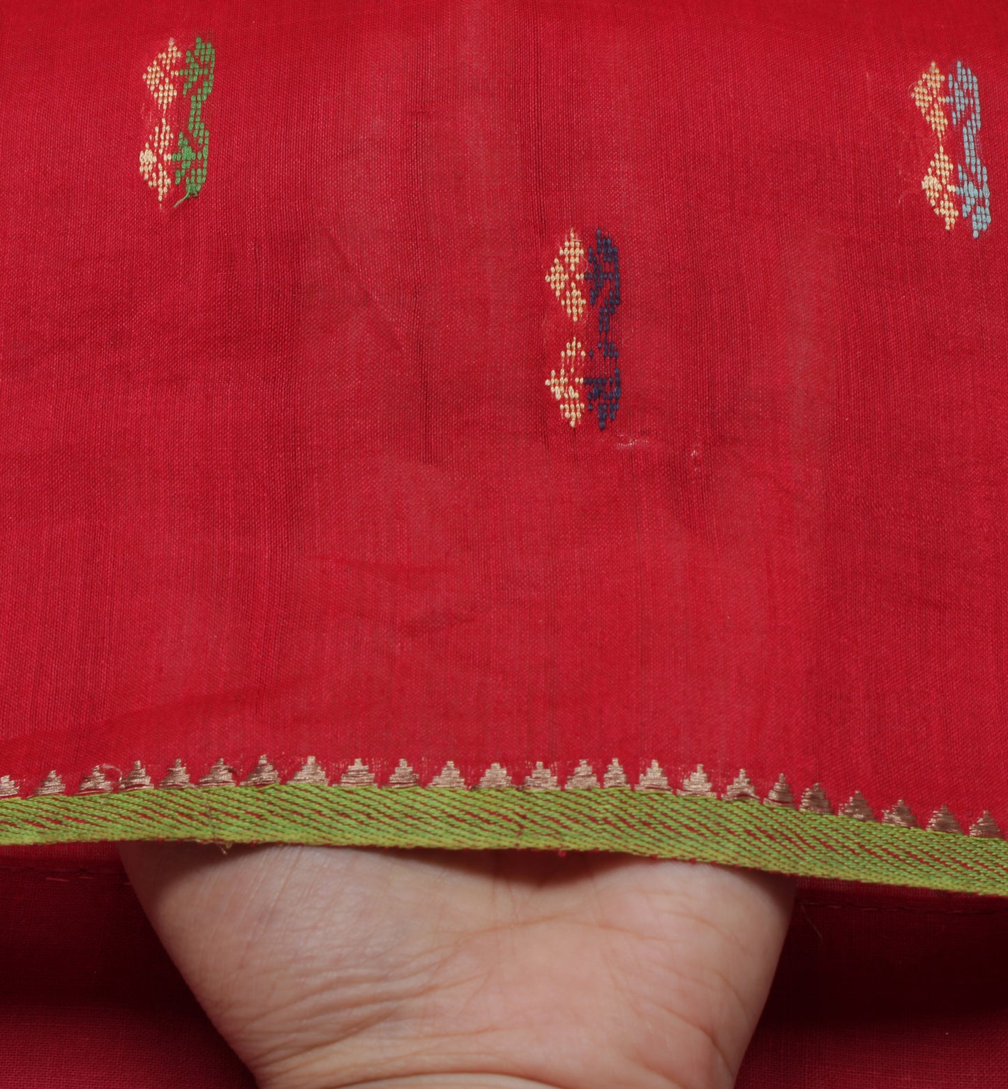 Sushila Vintage Red Indian Saree Pure Cotton Woven Sari Craft Decor Fabric