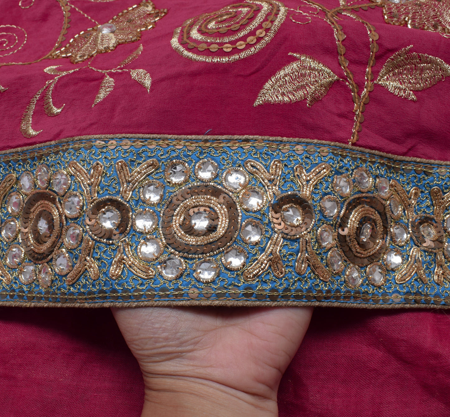 Sushila Vintage HEAVY Pink Saree Pure Crepe Silk Embroidered Floral Sari Fabric