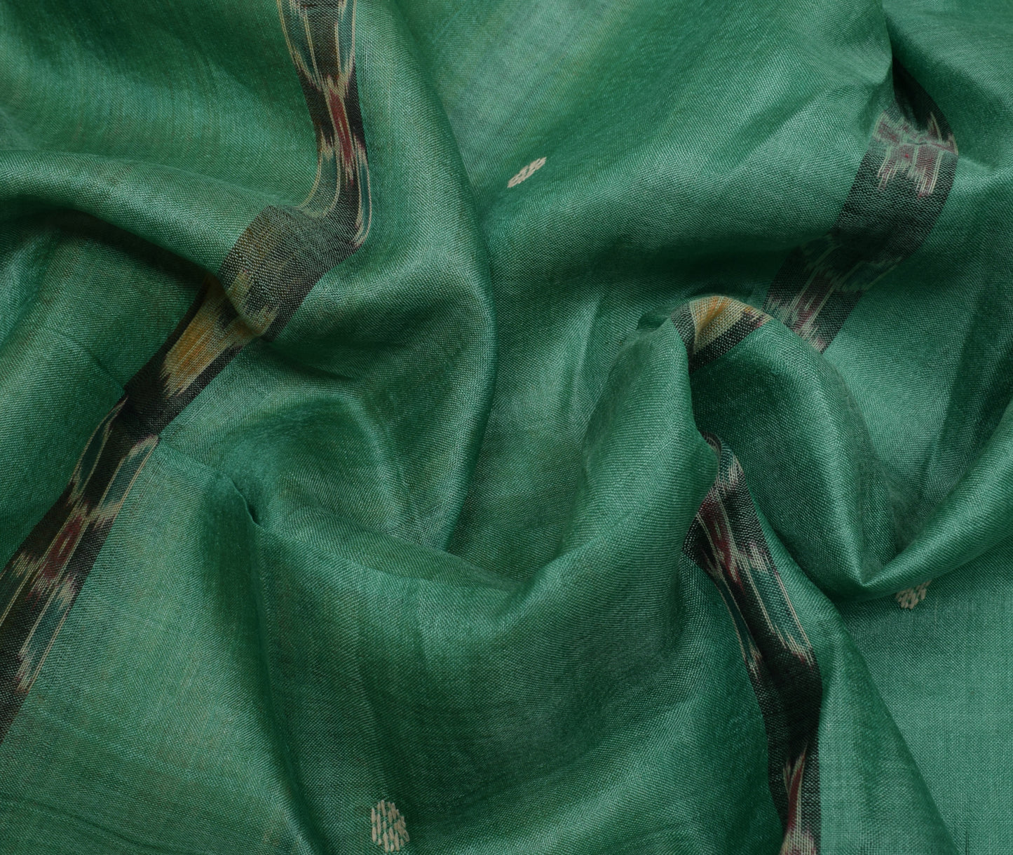 Sushila Vintage Green Saree Pure Silk Hand Woven Ikat Patola Sari Craft Fabric