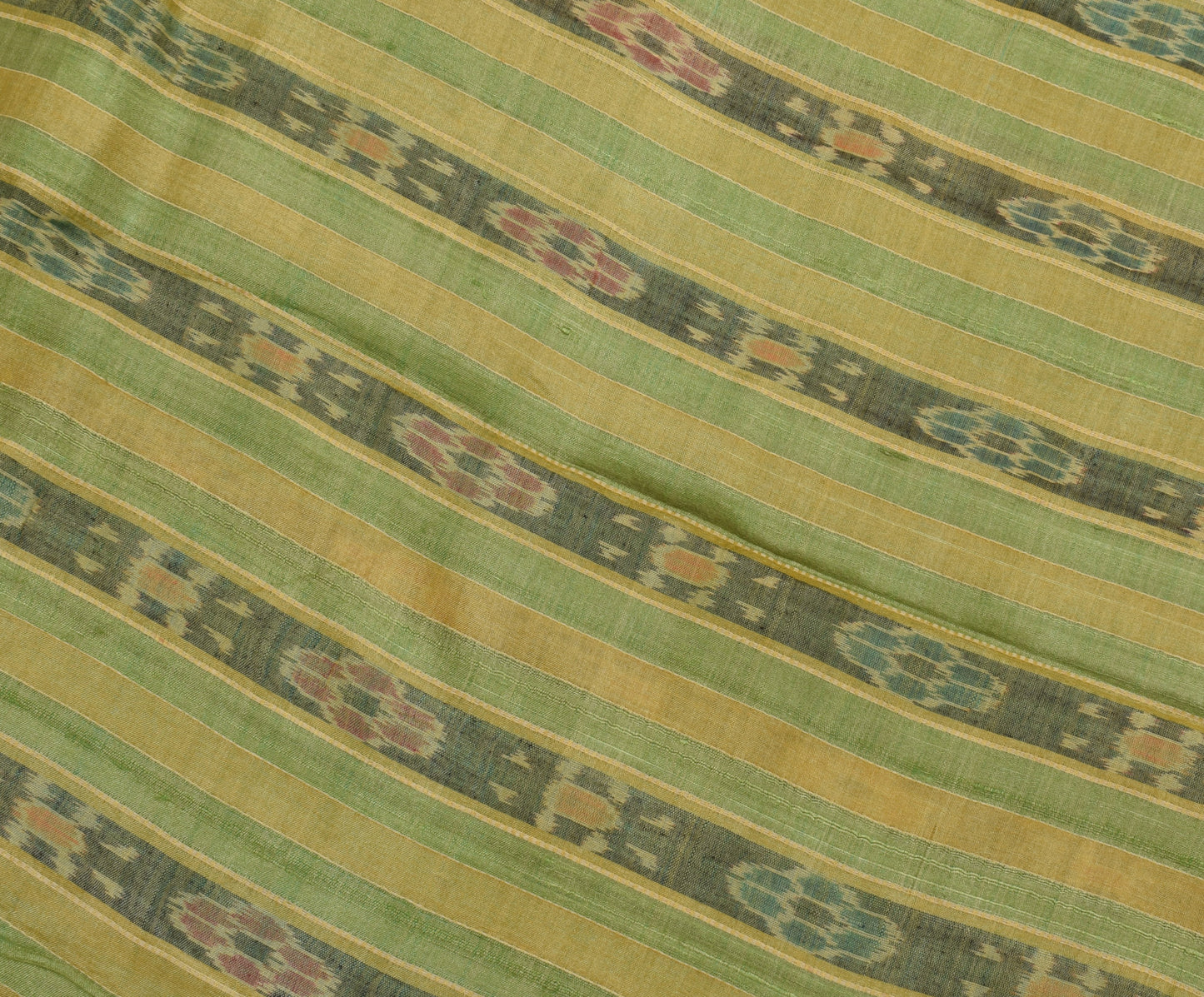 Sushila Vintage Green Saree Pure Silk Hand Woven Ikat Patola Sari Craft Fabric