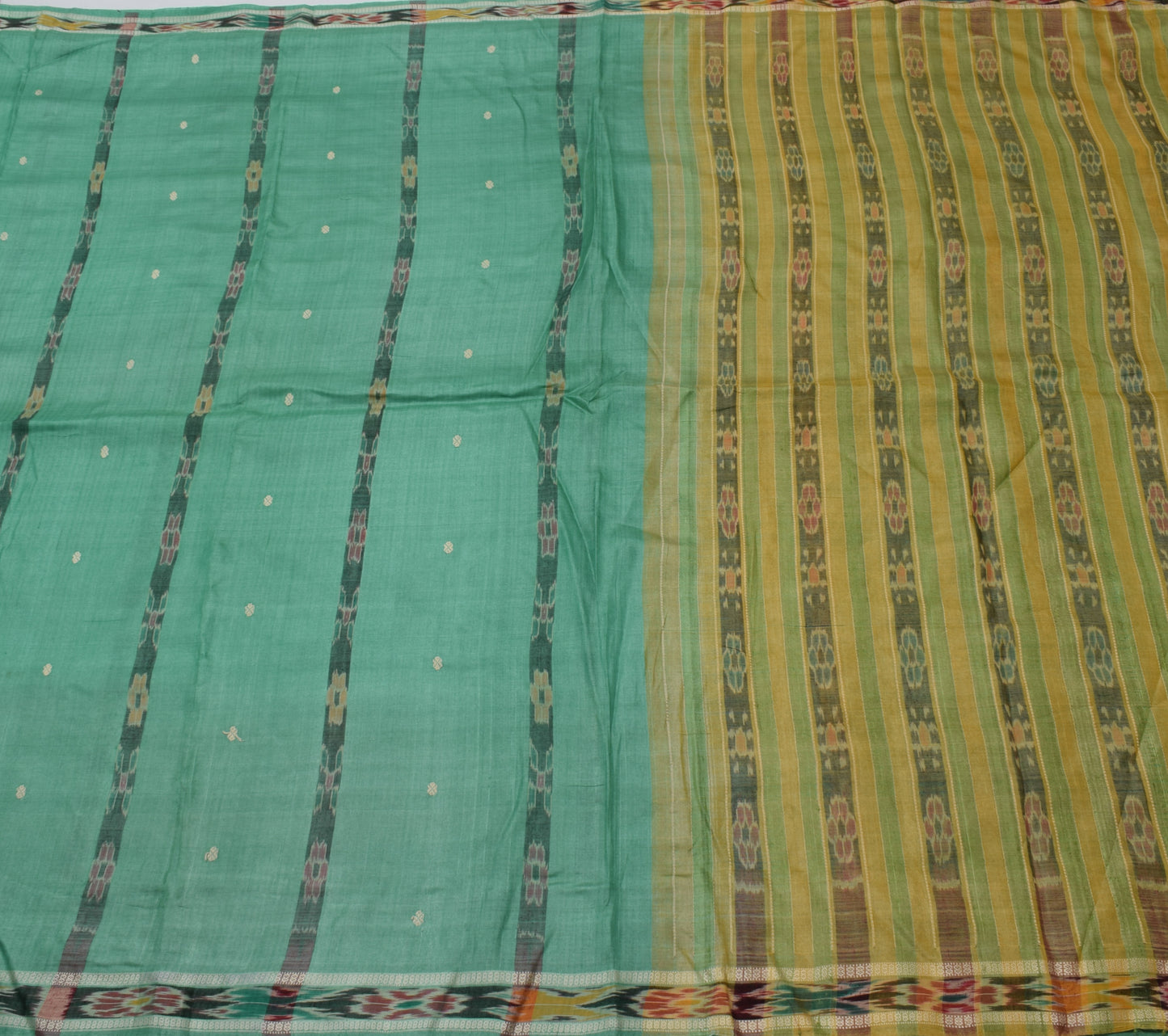 Sushila Vintage Green Saree Pure Silk Hand Woven Ikat Patola Sari Craft Fabric