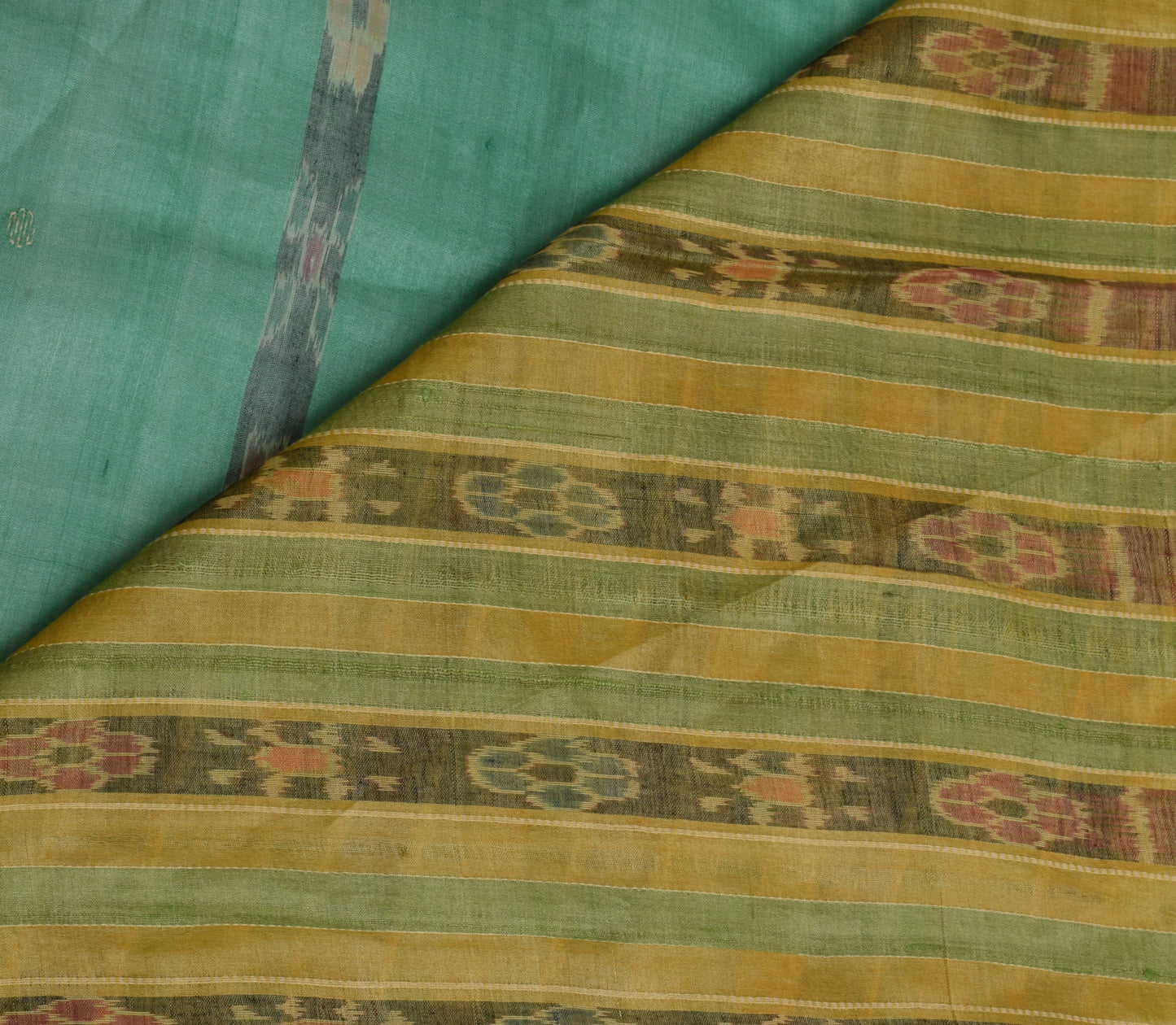 Sushila Vintage Green Saree Pure Silk Hand Woven Ikat Patola Sari Craft Fabric