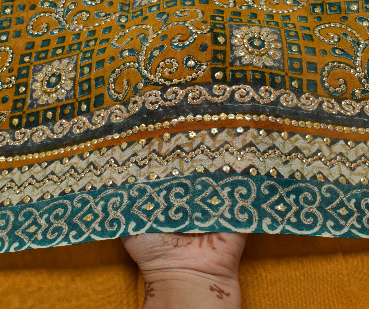 Sushila Vintage Indian Saree Pure Georgette Silk Printed Sari Craft 5 YD Fabric