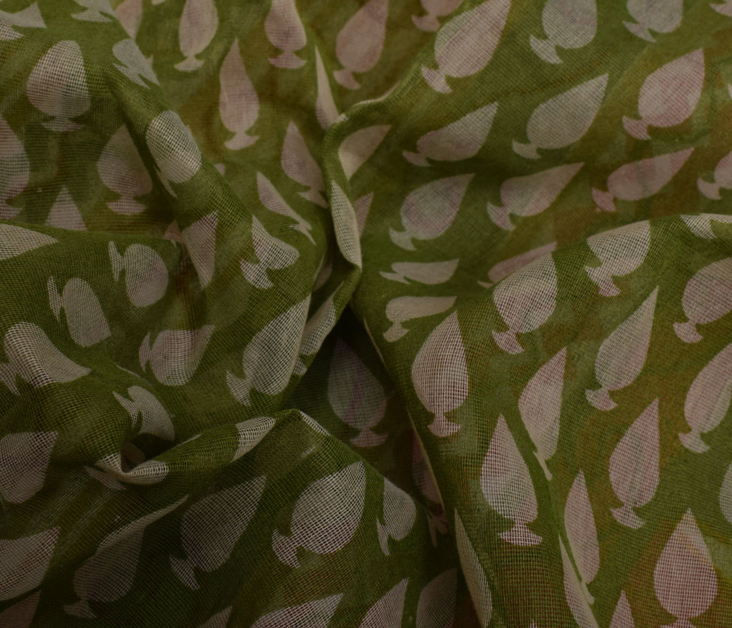 Sushila Vintage Indian Green Saree Blend Cotton Printed Sari Craft 5 Yard Fabric