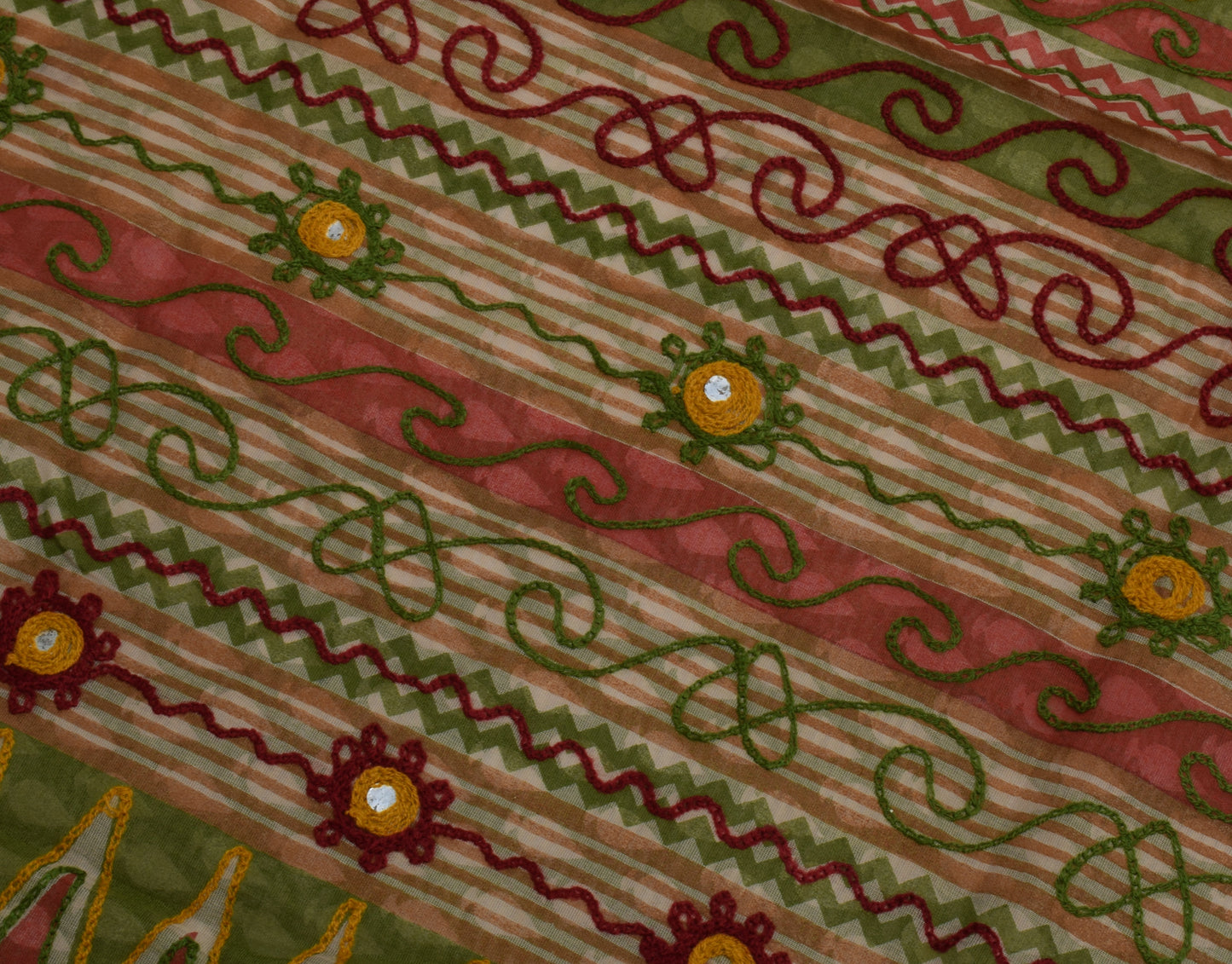 Sushila Vintage Indian Green Saree Blend Cotton Printed Sari Craft 5 Yard Fabric