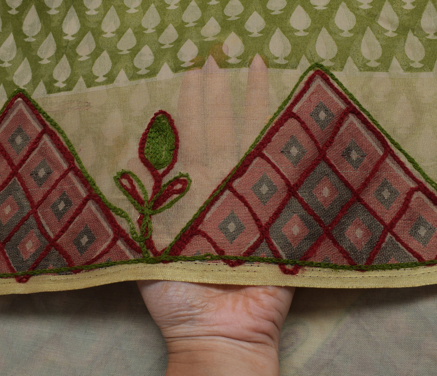 Sushila Vintage Indian Green Saree Blend Cotton Printed Sari Craft 5 Yard Fabric