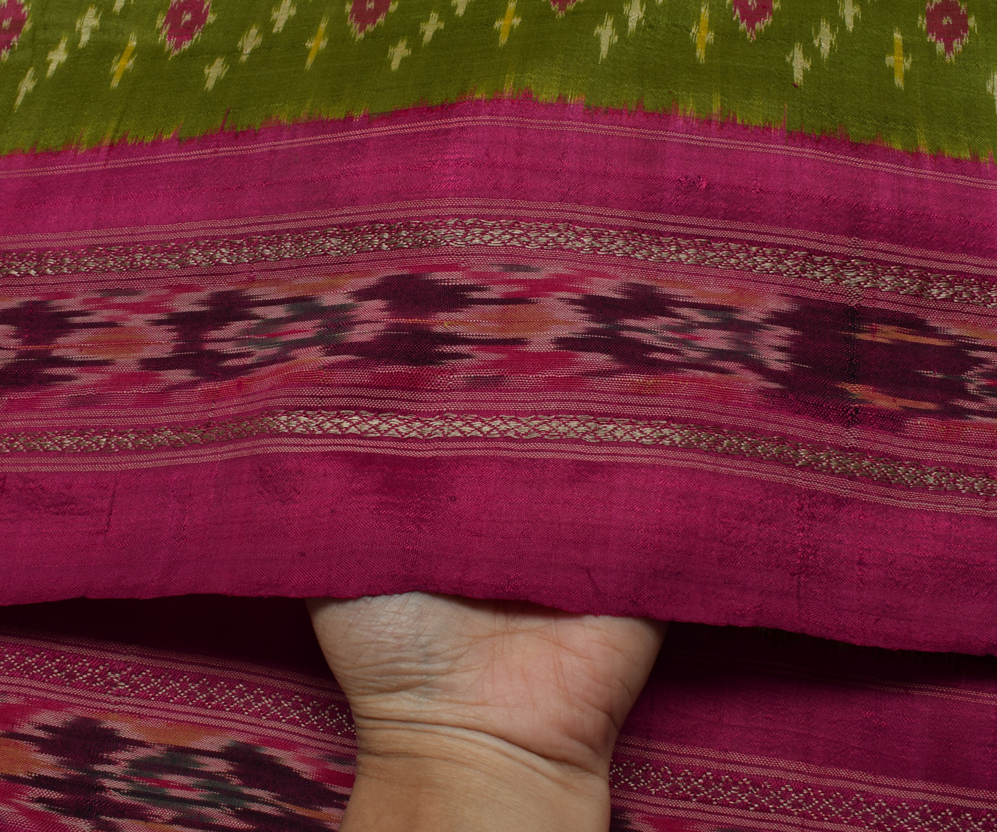 Sushila Vintage Green Saree Pure Silk Hand Woven Ikat Patola Sari Craft Fabric