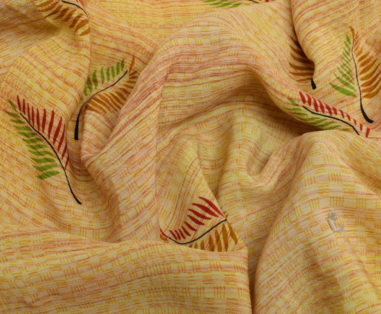 Sushila Vintage Indian Saree Pure Crepe Silk Printed Floral Sari Craft Fabric
