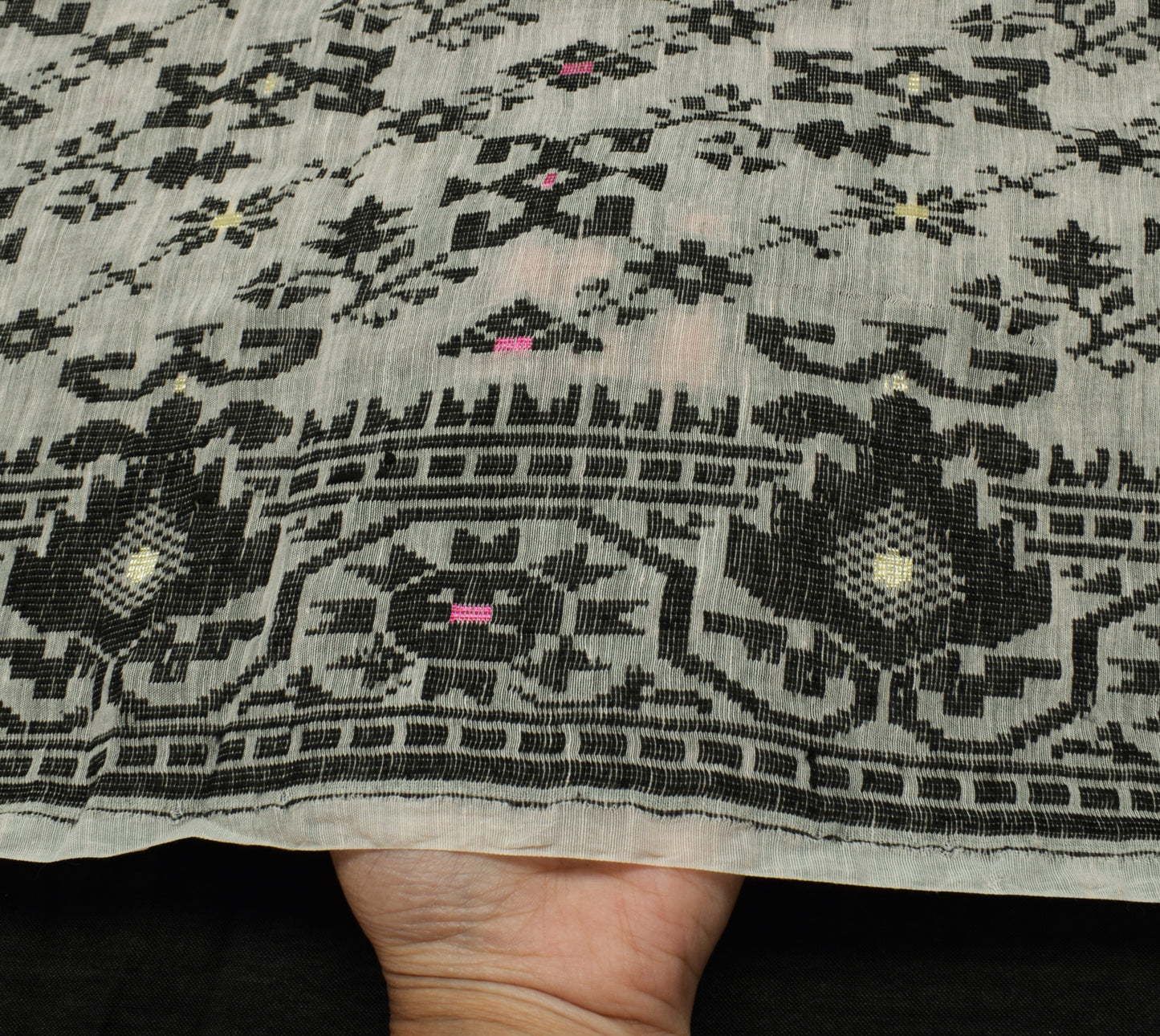 Sushila Vintage Cream Saree Pure Cotton Woven Floral Sari Craft 5 Yard Fabric
