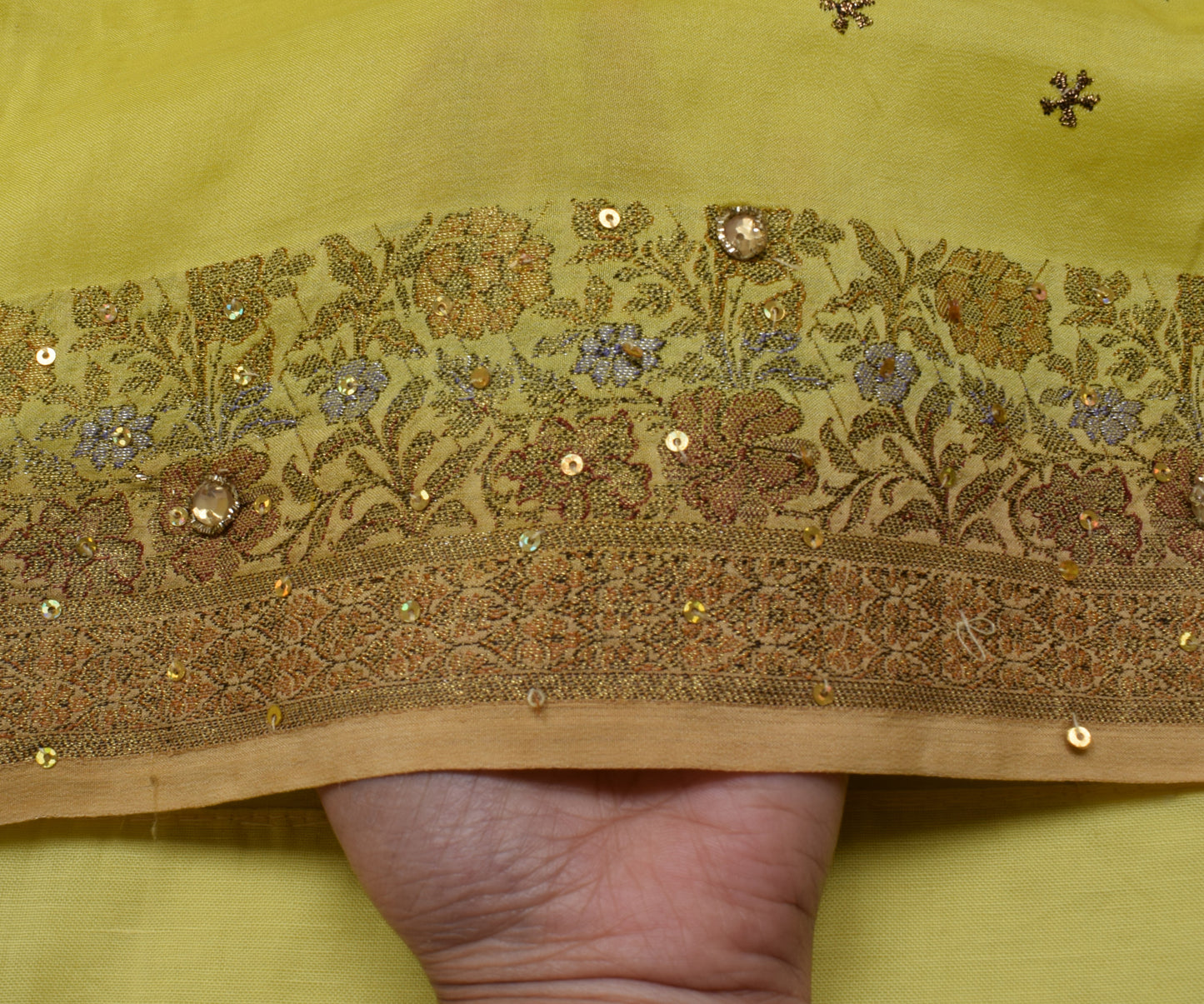 Sushila Vintage Indian Saree 100% Pure Silk Woven Floral Sari Craft 5 YD Fabric