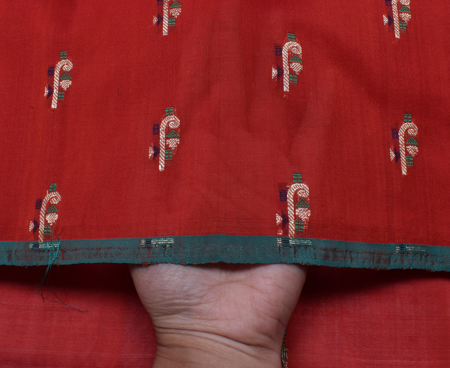 Sushila Vintage Indian Red Saree 100% Pure Silk Woven 5 Yard Sari Craft Fabric